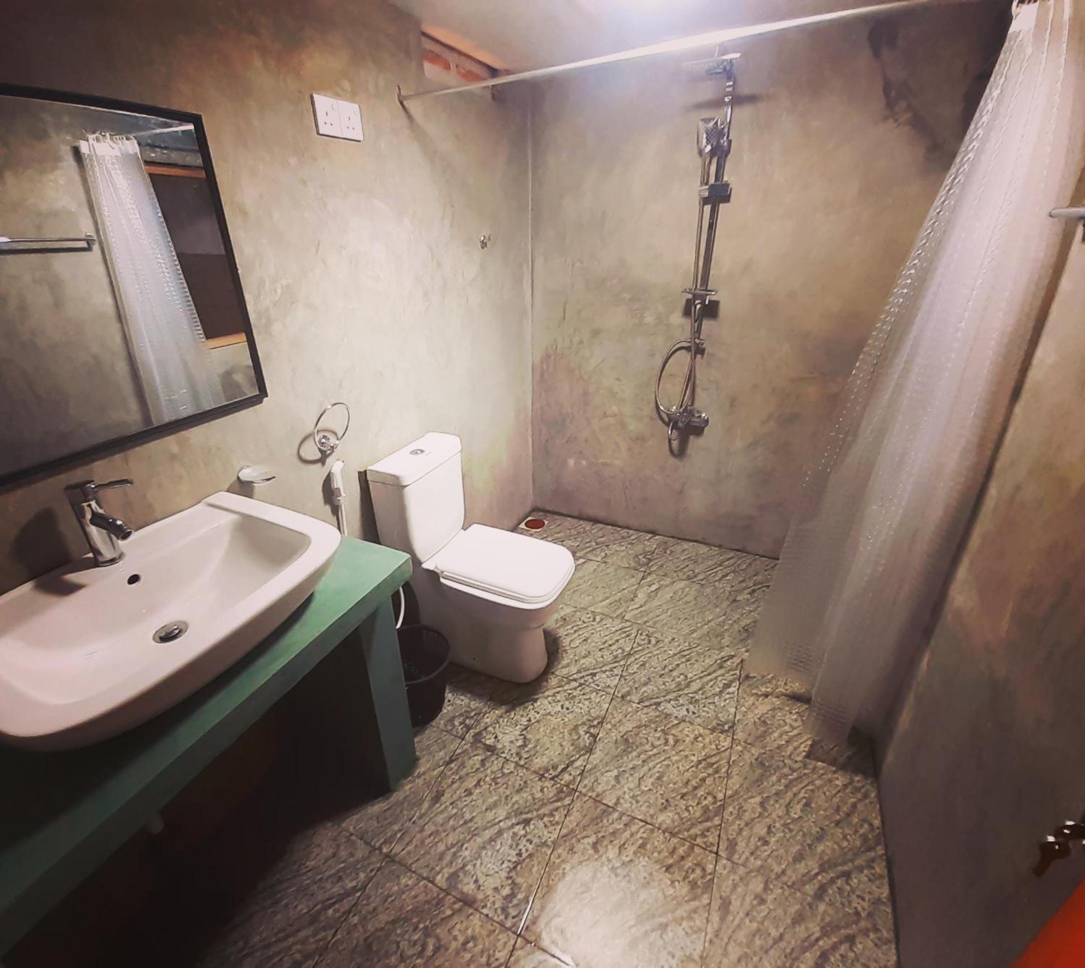 Ayubo Ella - Bed & Breakfast