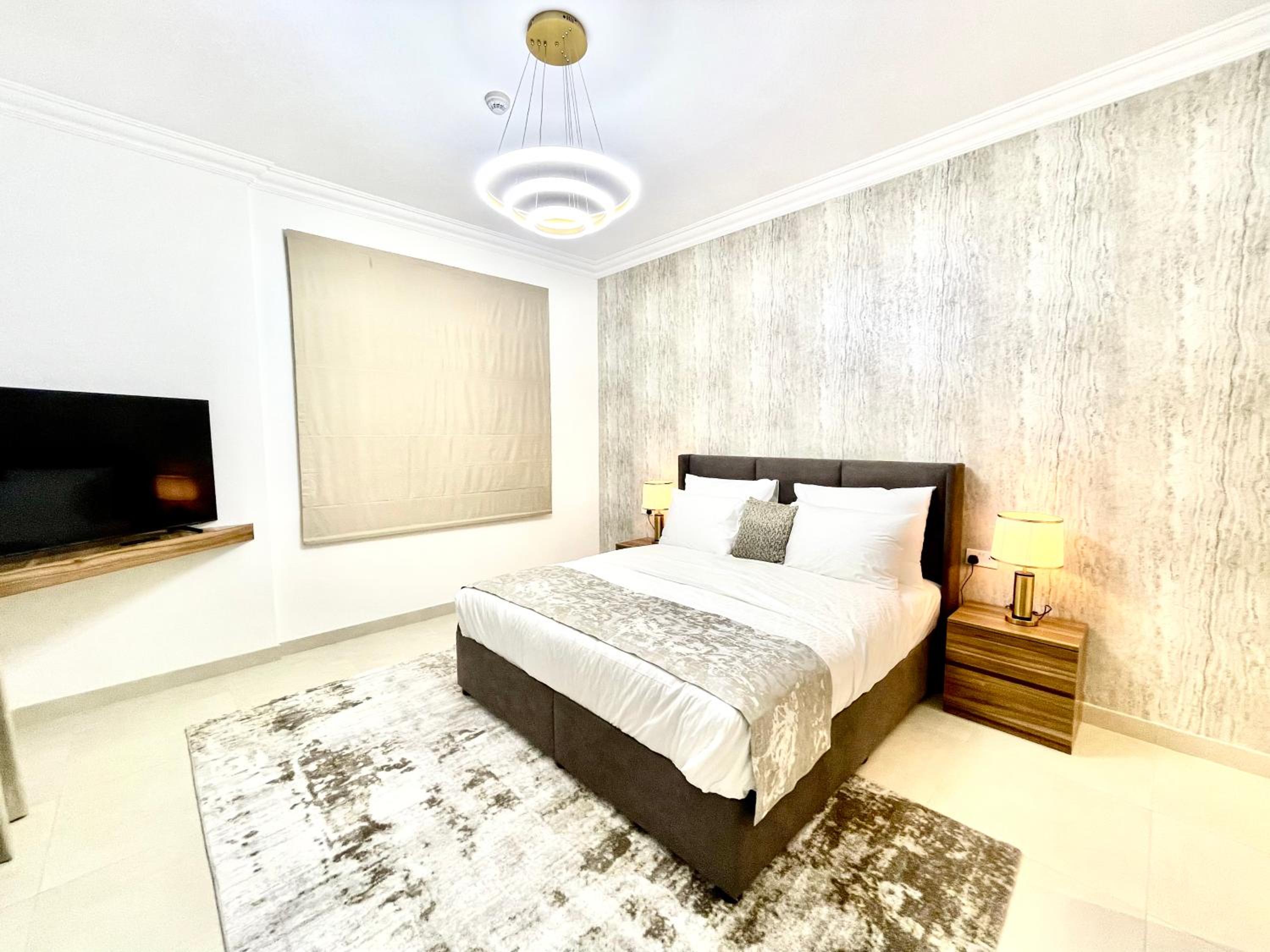 GOODWOOD SUITES HOMES VACATION