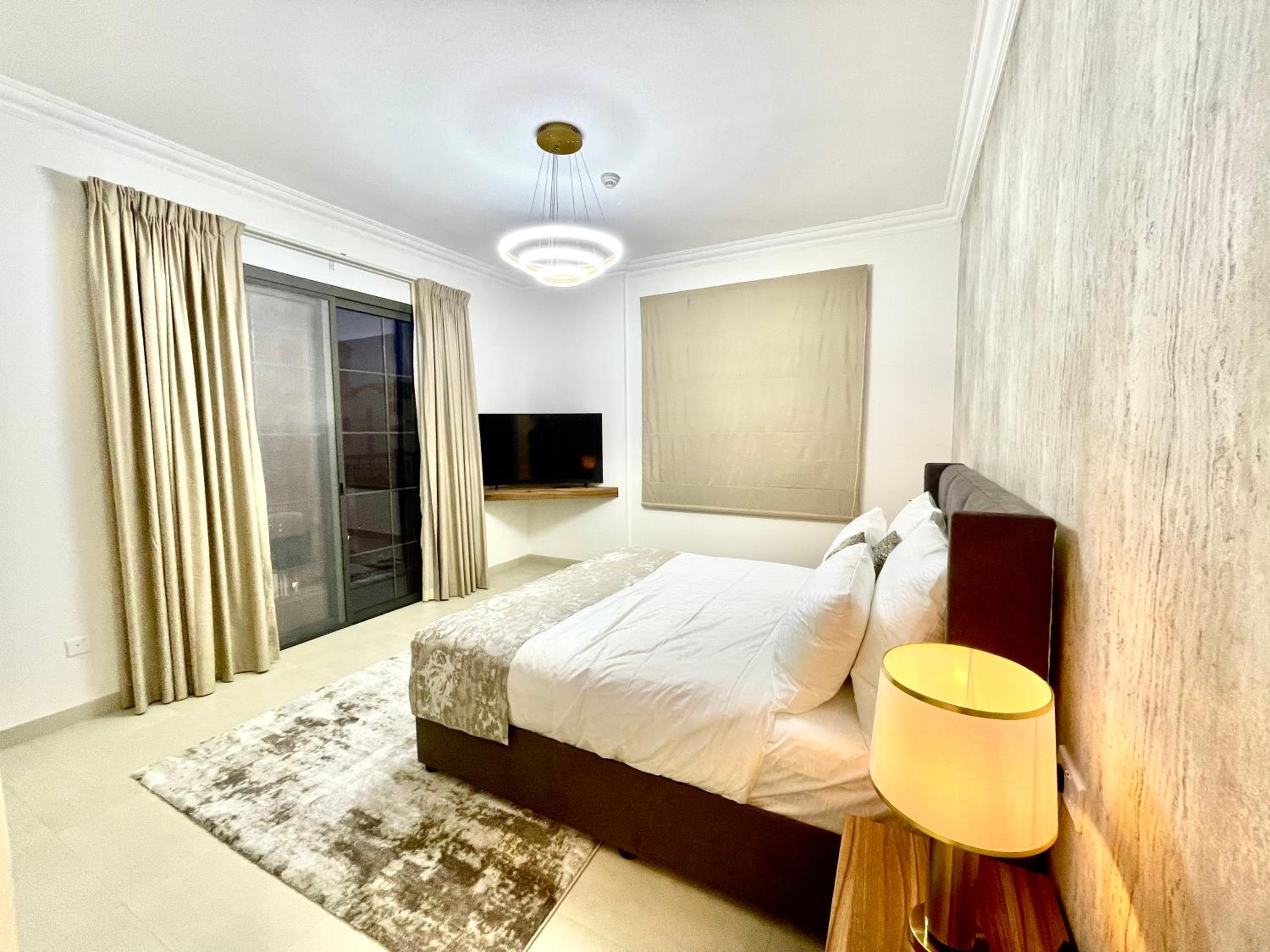 GOODWOOD SUITES HOMES VACATION