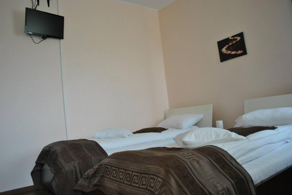 Photo 25