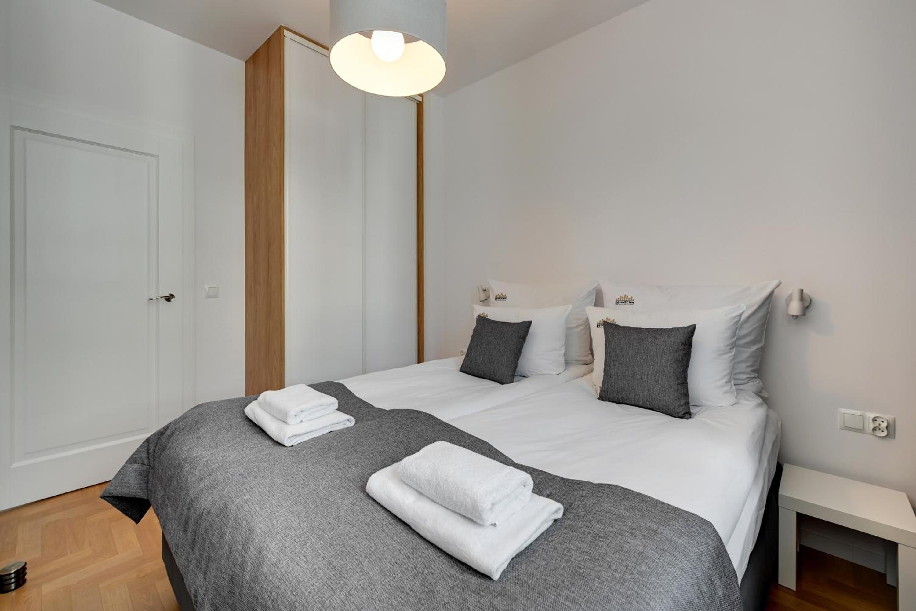 Mariacka Street Charm, Main Old Town by Downtown Apartments