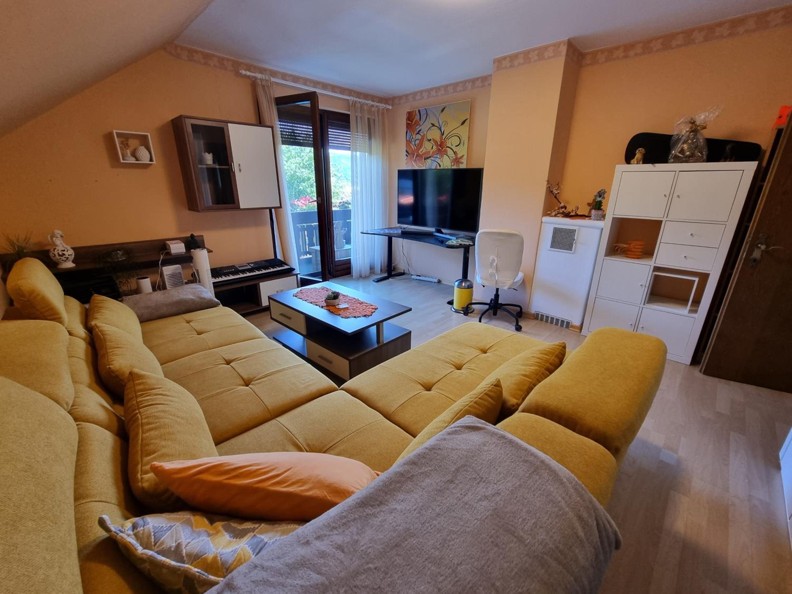 Haus Flora - Ferienwohnung Bodensdorf