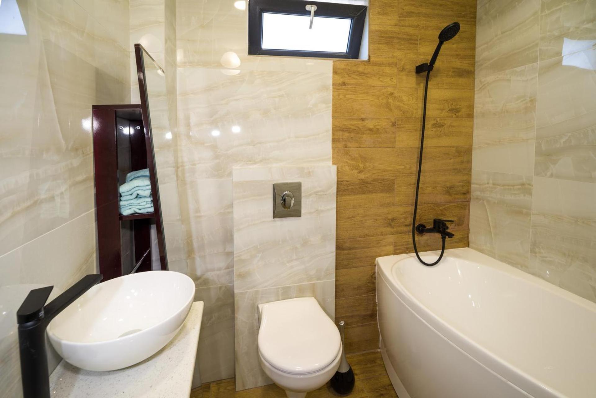 Luxury & Calm Apartment view 2