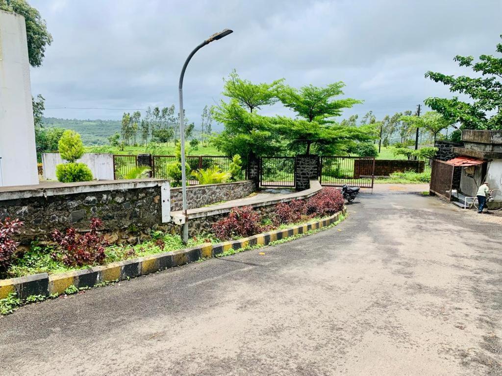 Entire Villa @ Panhala view 4