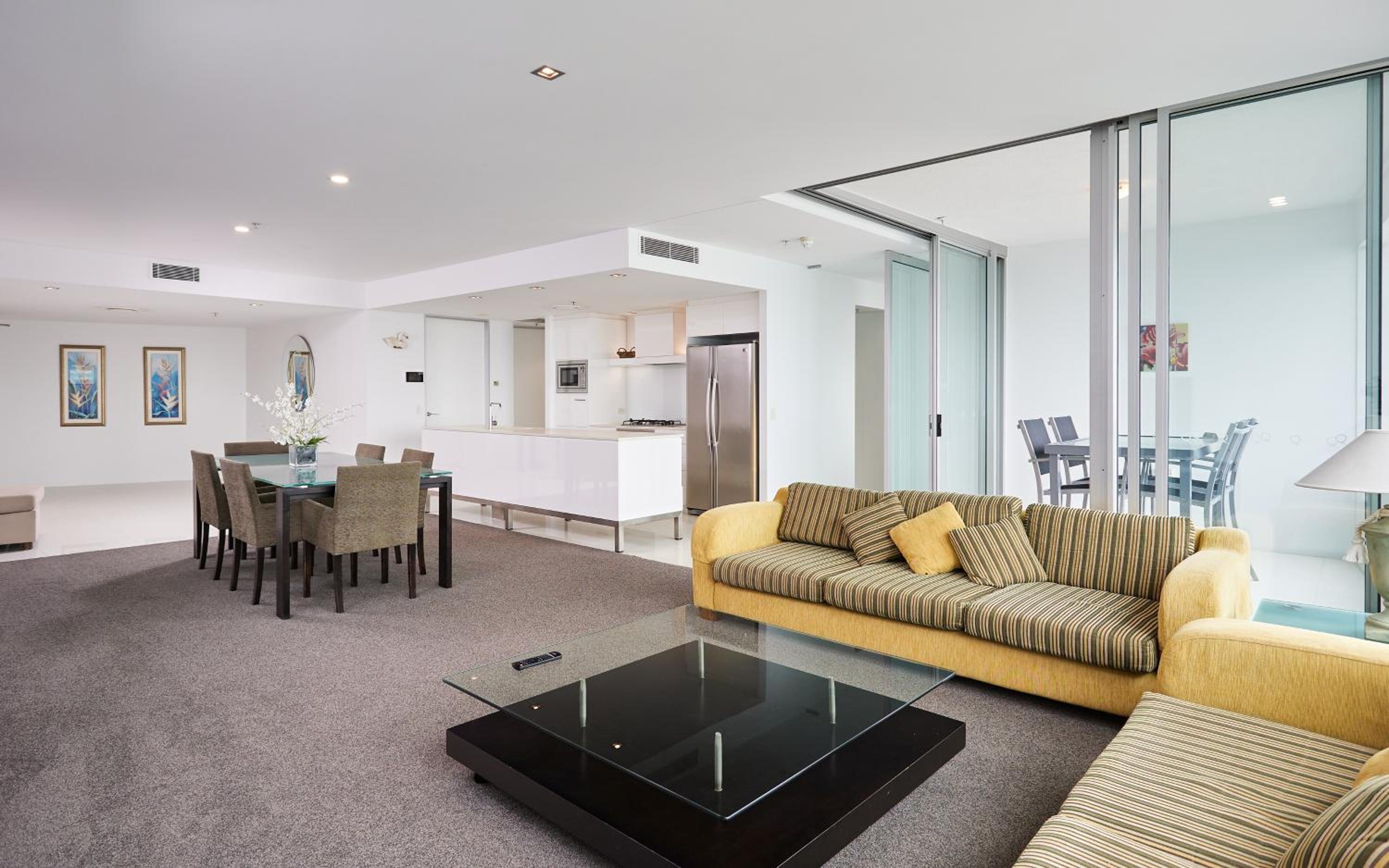 Serain Residences on 9 Hamilton Avenue