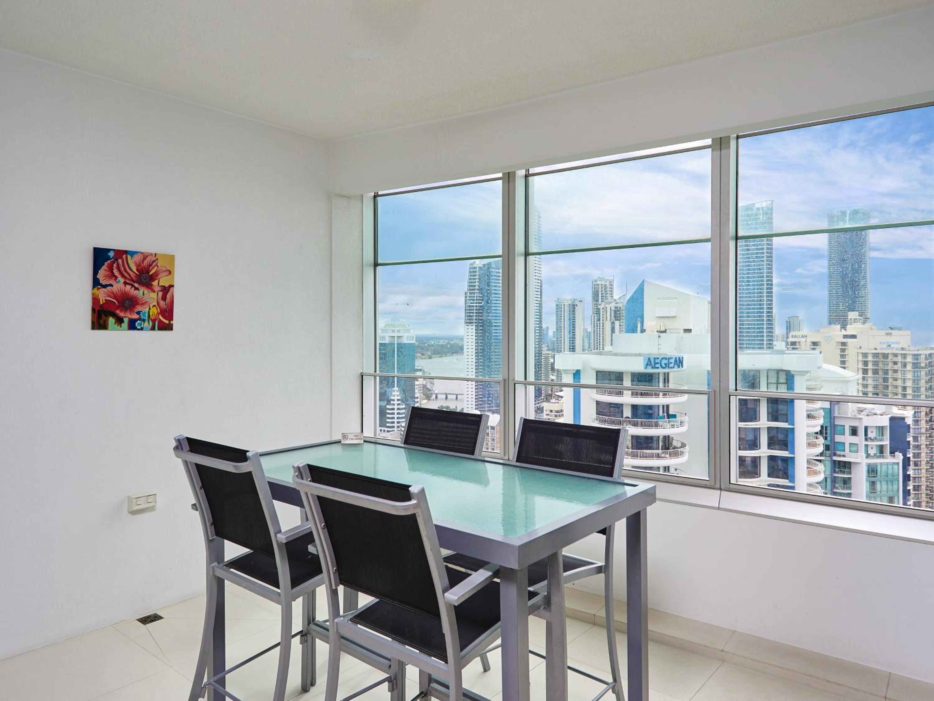 Serain Residences on 9 Hamilton Avenue