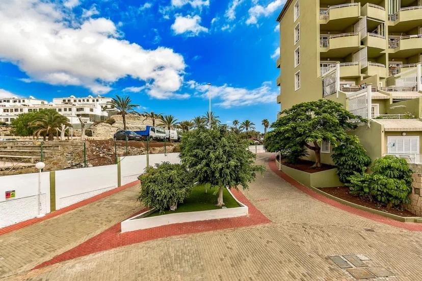 Tenerifeopenhome Costa Adeje comfort apartment 3 pools