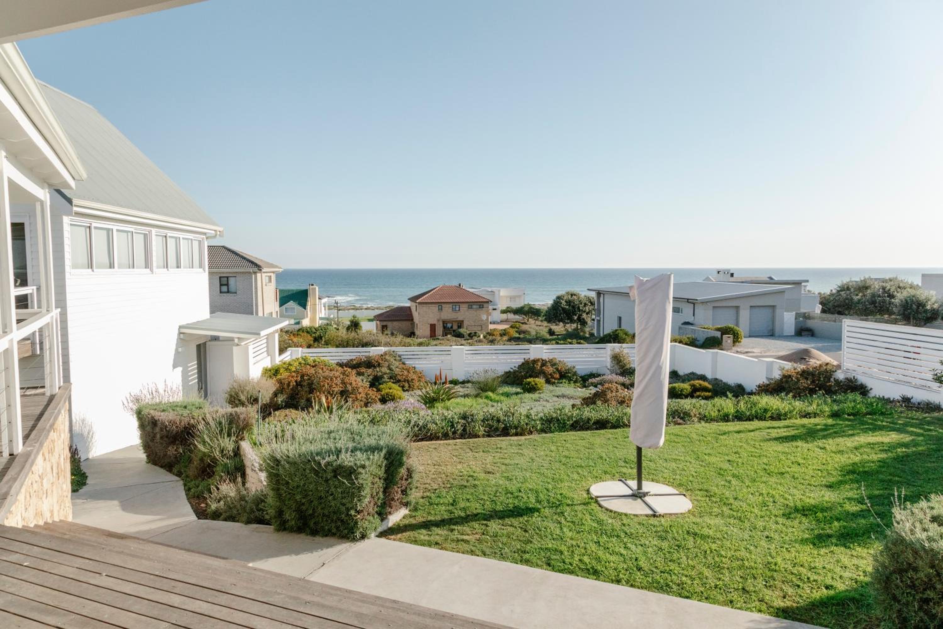 Casa Tierra Yzerfontein view 5