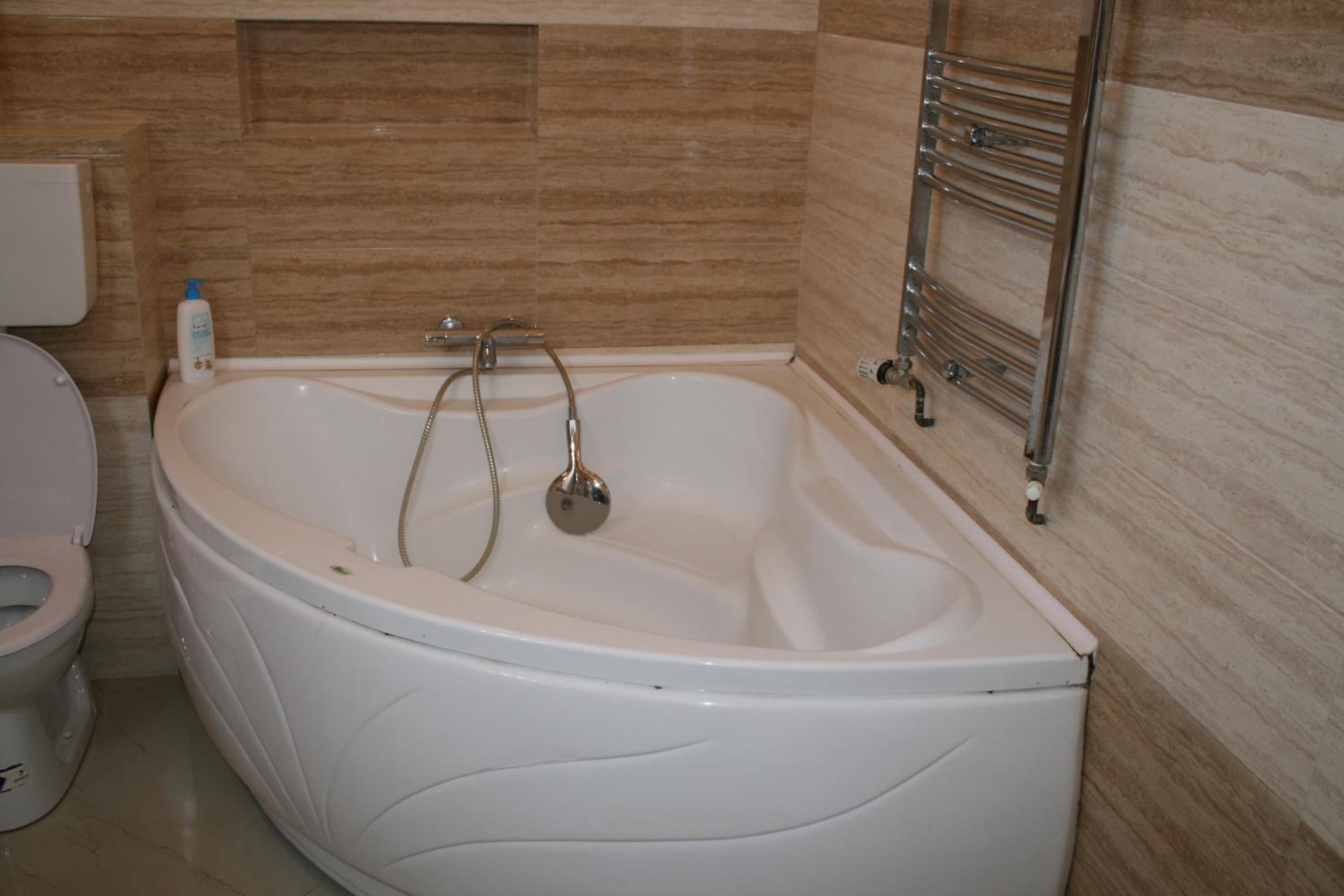 Penthouse Daniela - 3 Rooms in a Spacious Central Apartment view 2