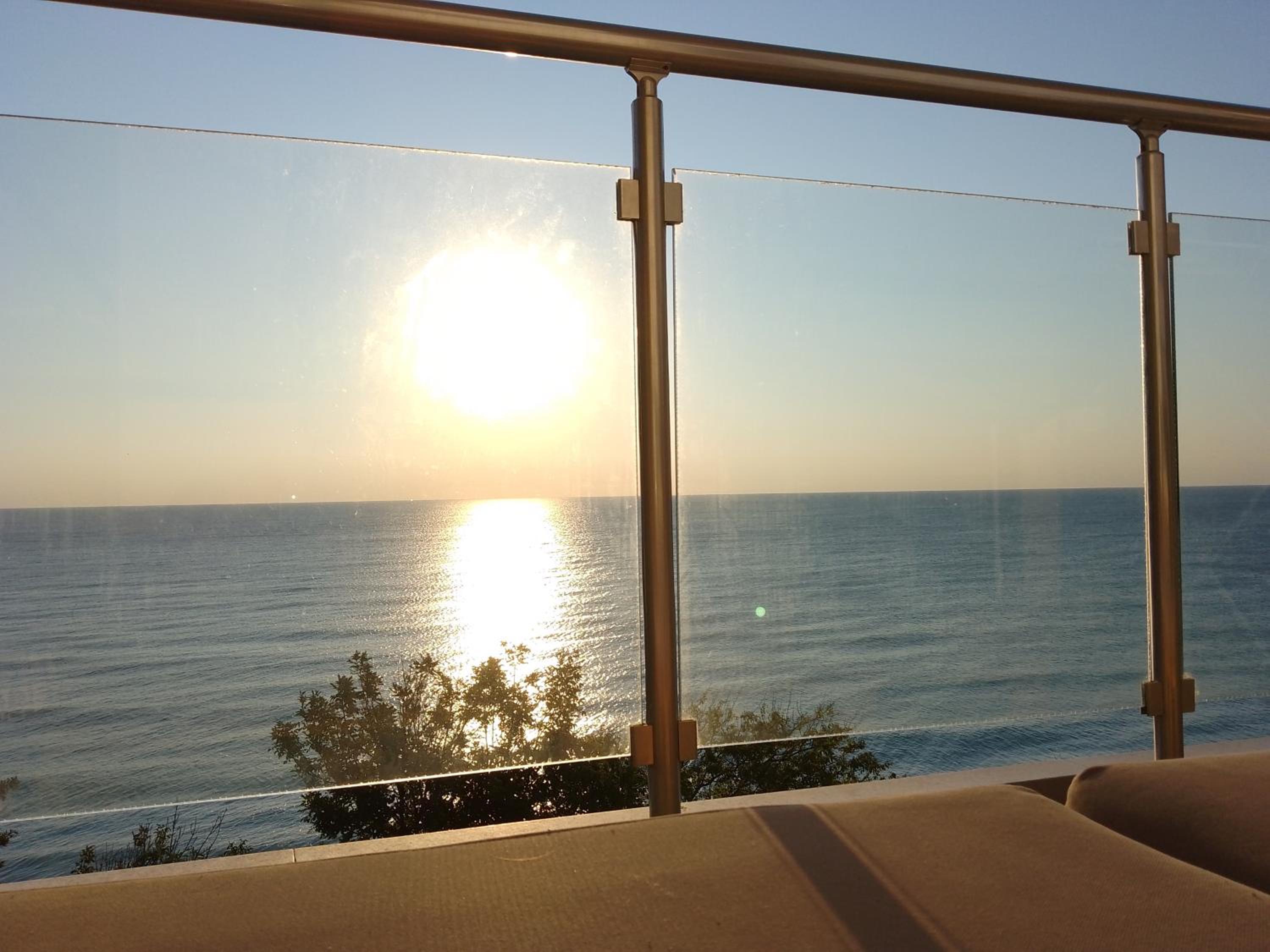 Silver Beach B16