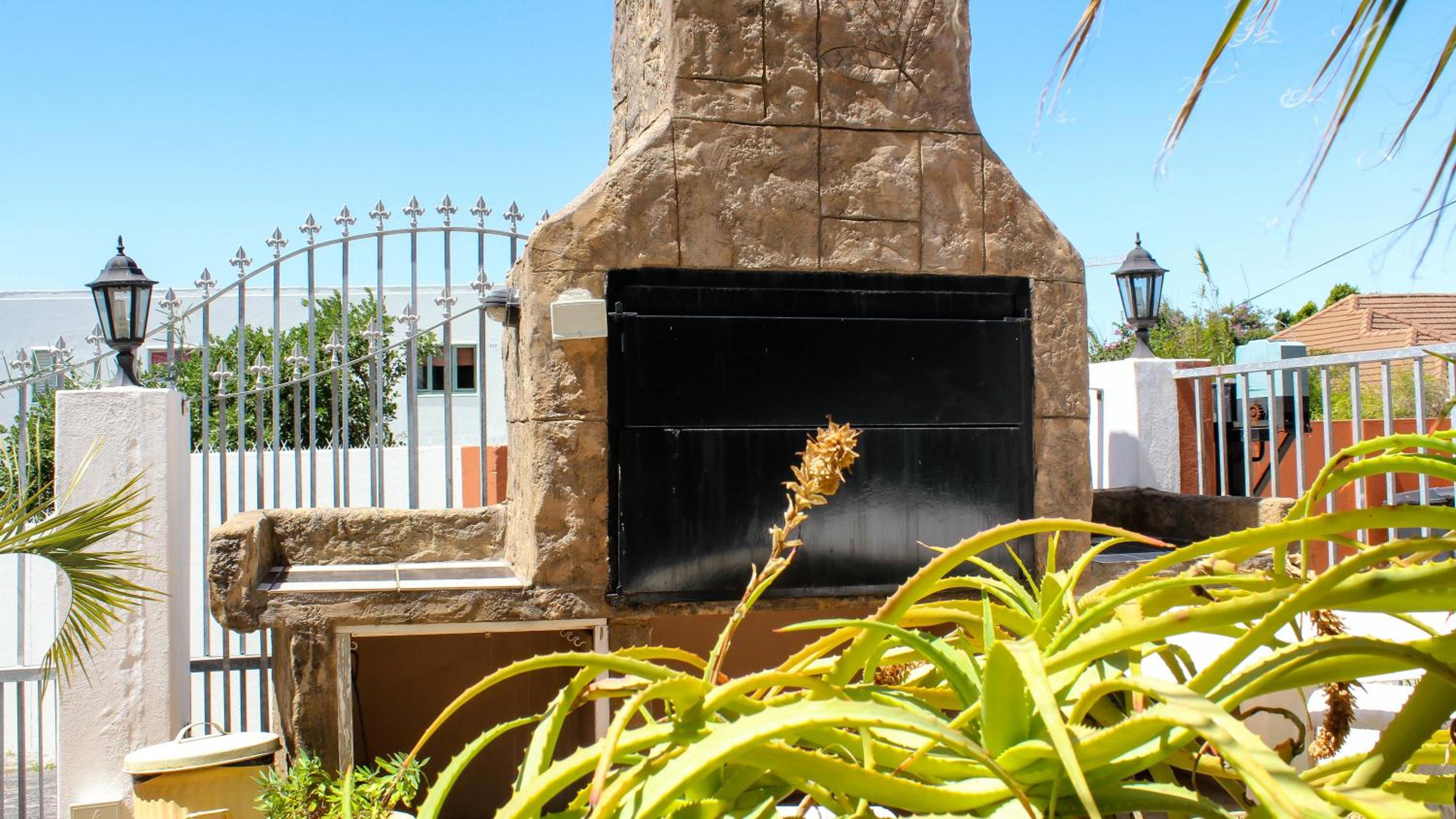 Port View Guest House
