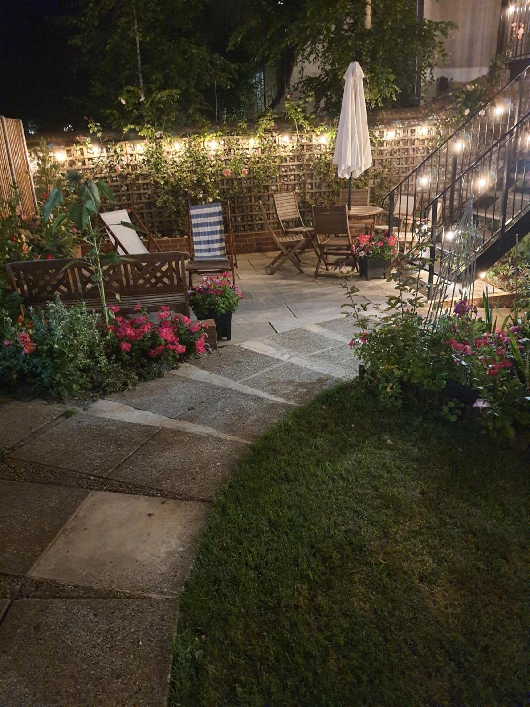 Photo 33