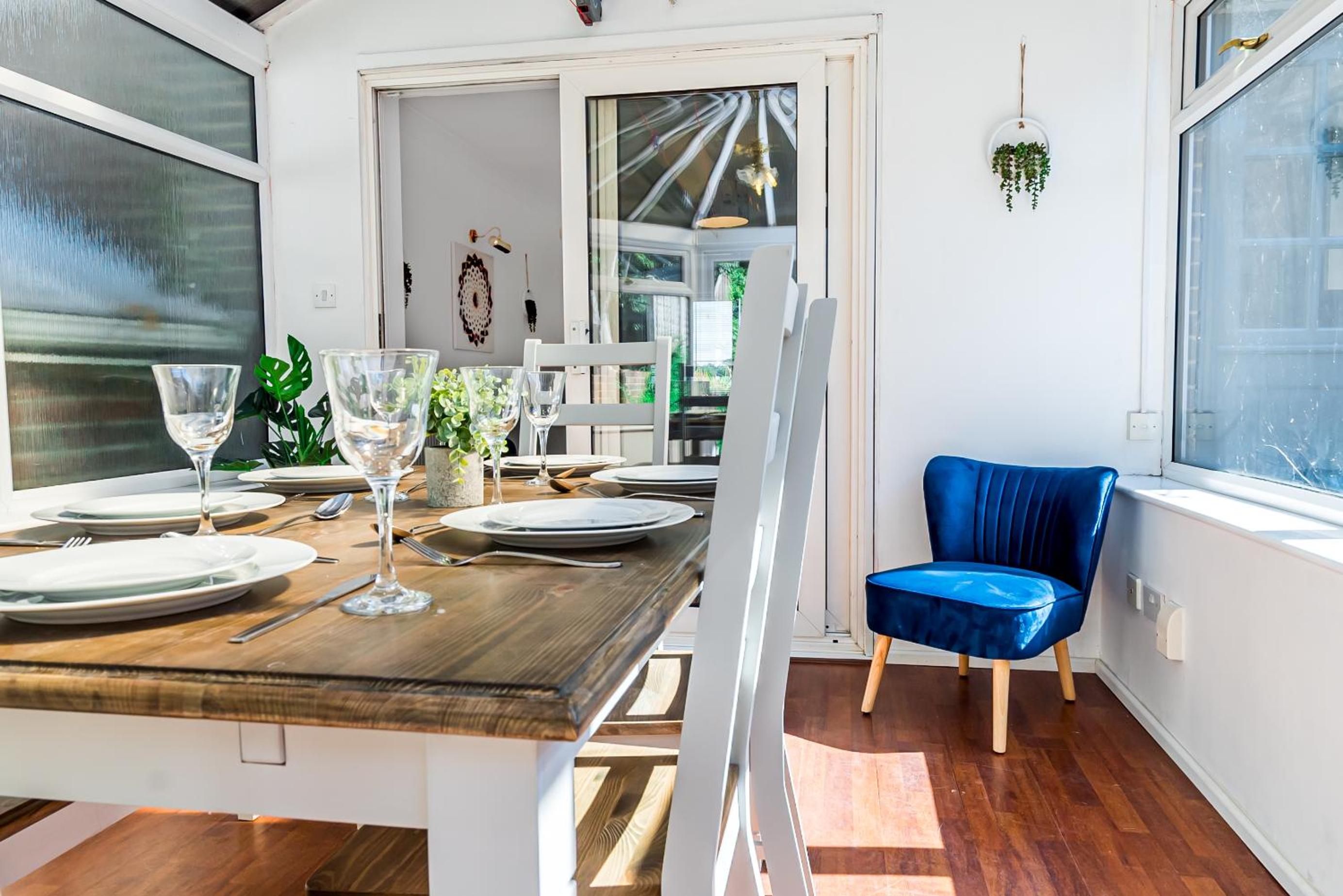 Modern and Spacious 4 Bedroom Home in Ipswich