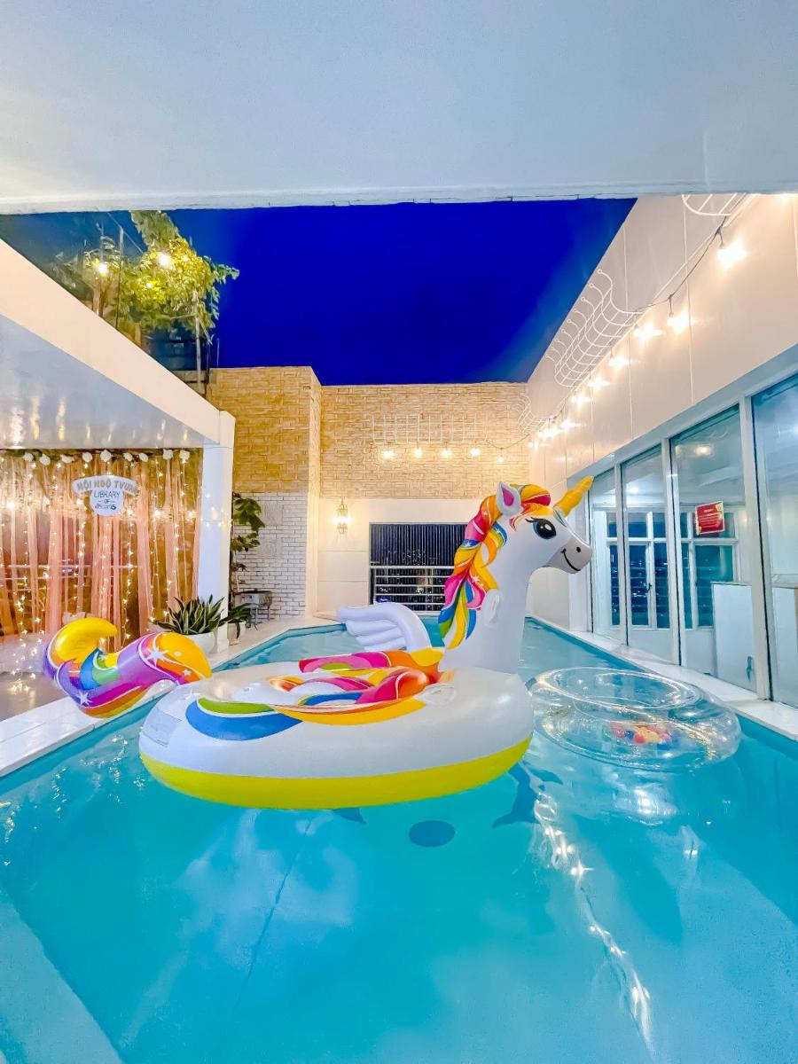 White Penthouse - Rooftop Pool Private - Central City