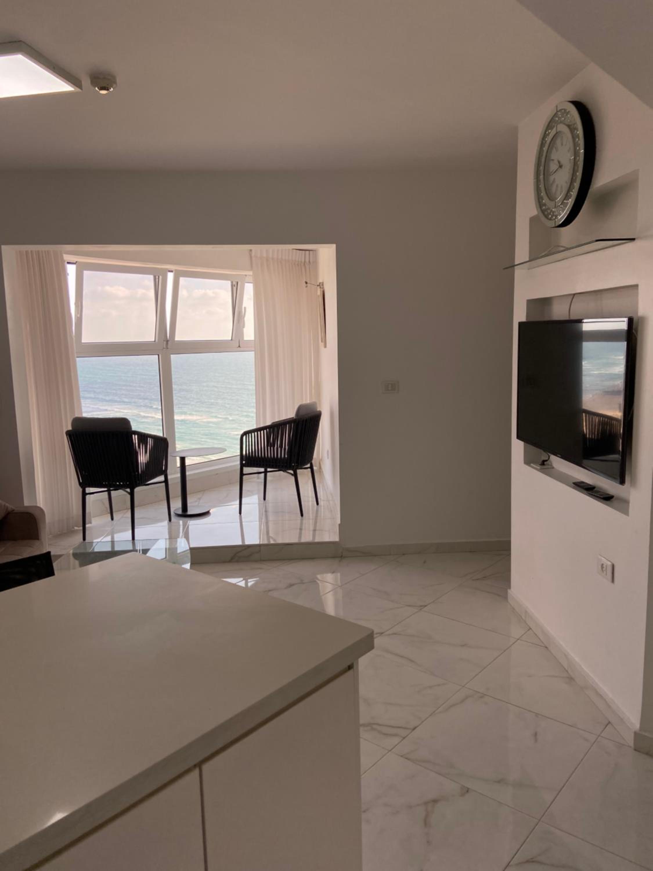 סוויטת תשוקה על הים - Passion Suite by the Sea view 4