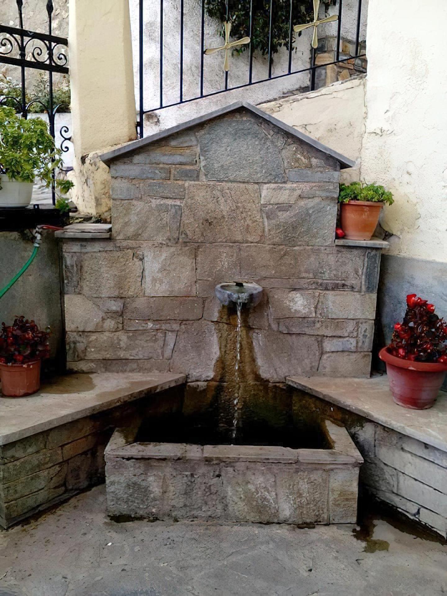 Photo 52