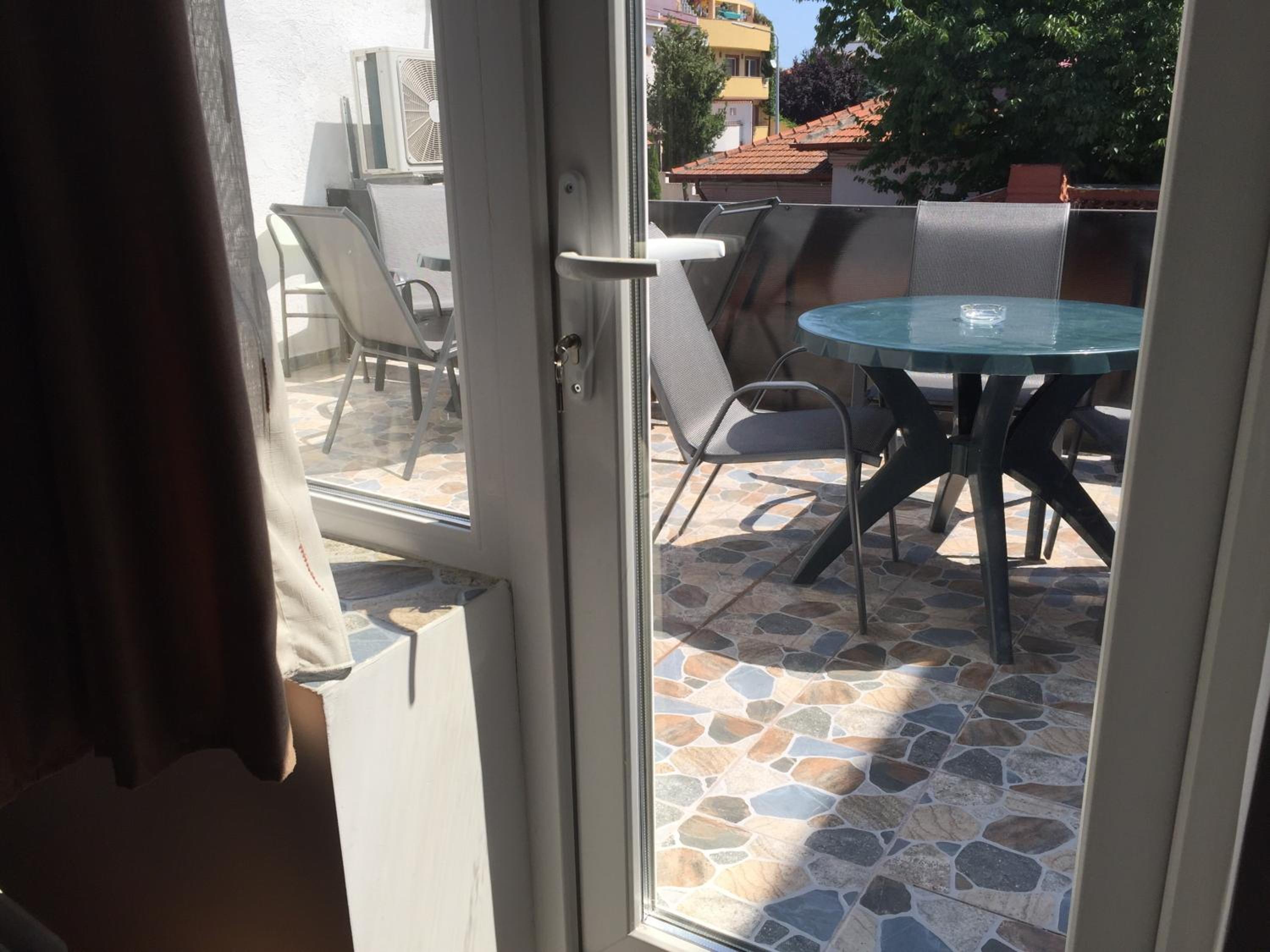 Villa 3 papuci