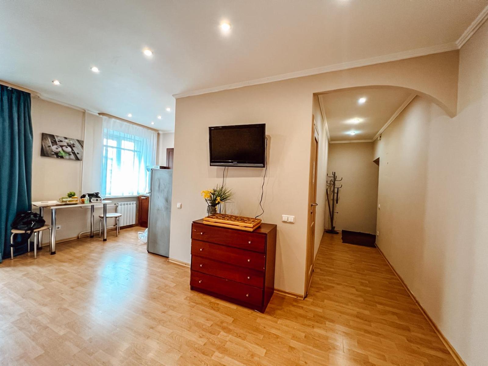 Apartment on Baseina Street view 2