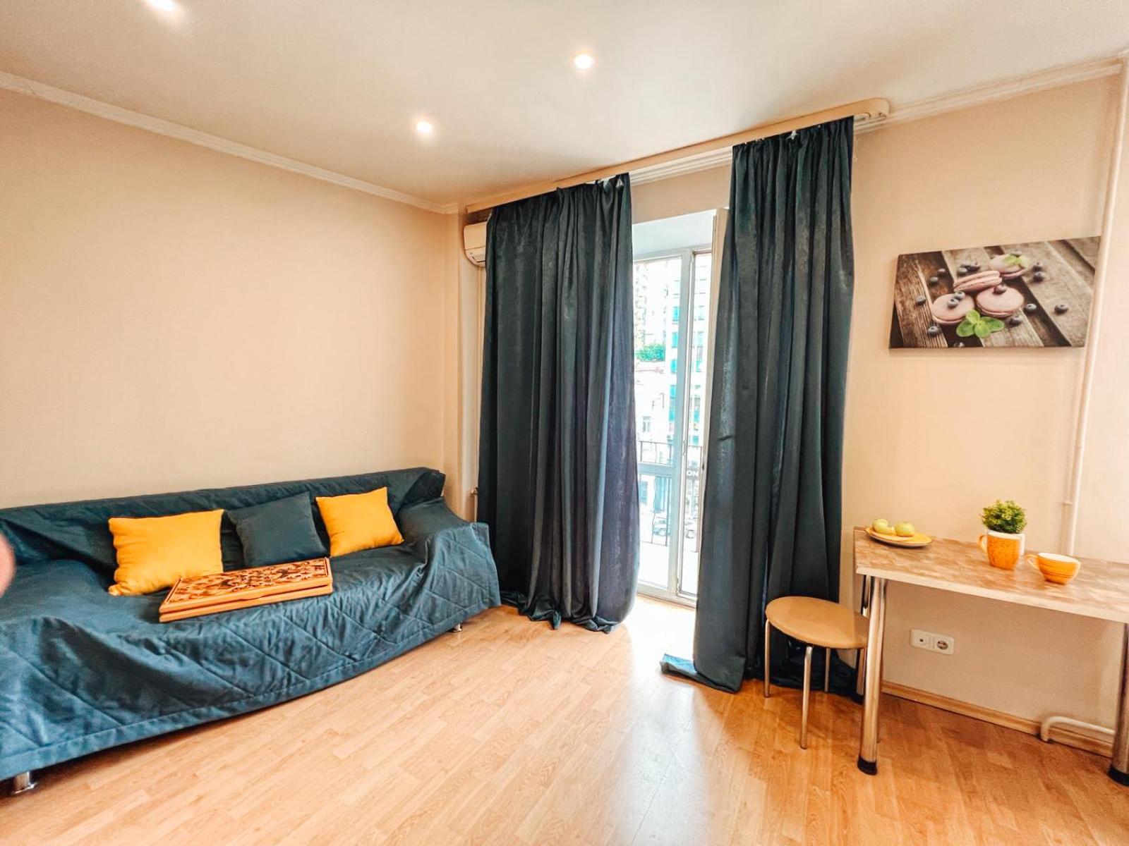 Apartment on Baseina Street view 3