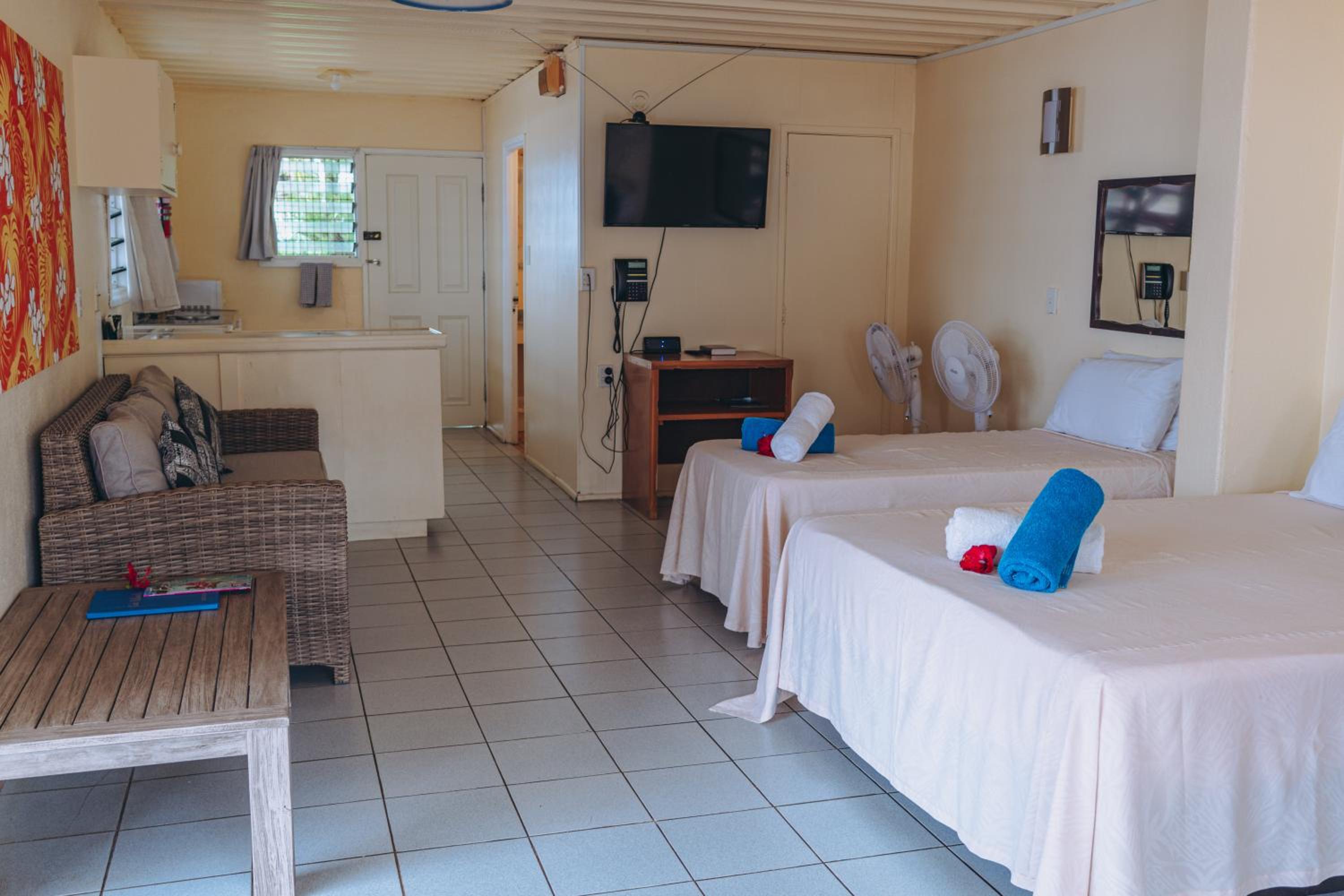 Kiikii Inn & Suites