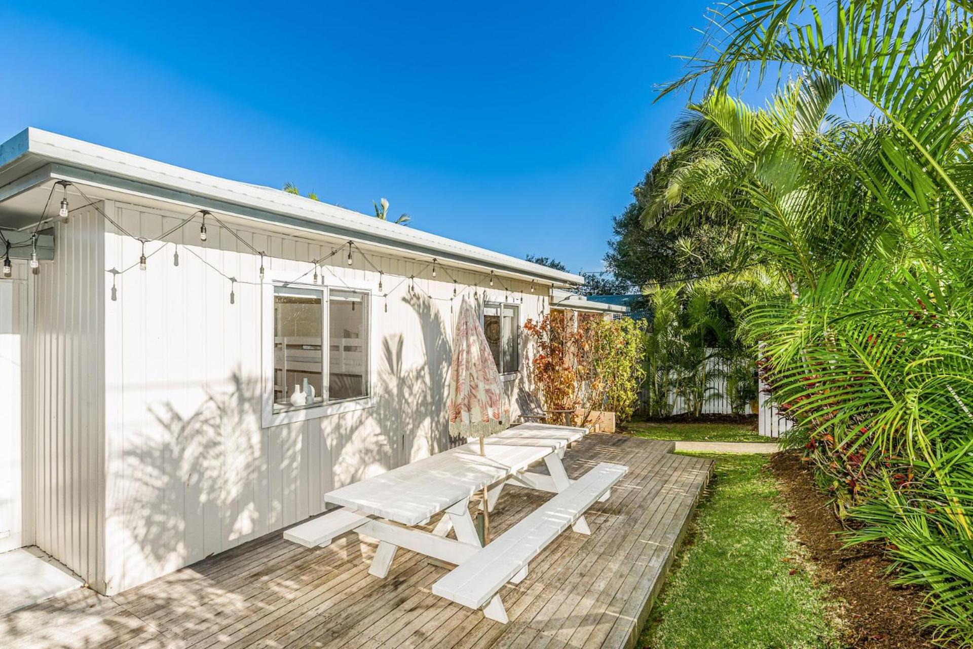 Bungalow105
