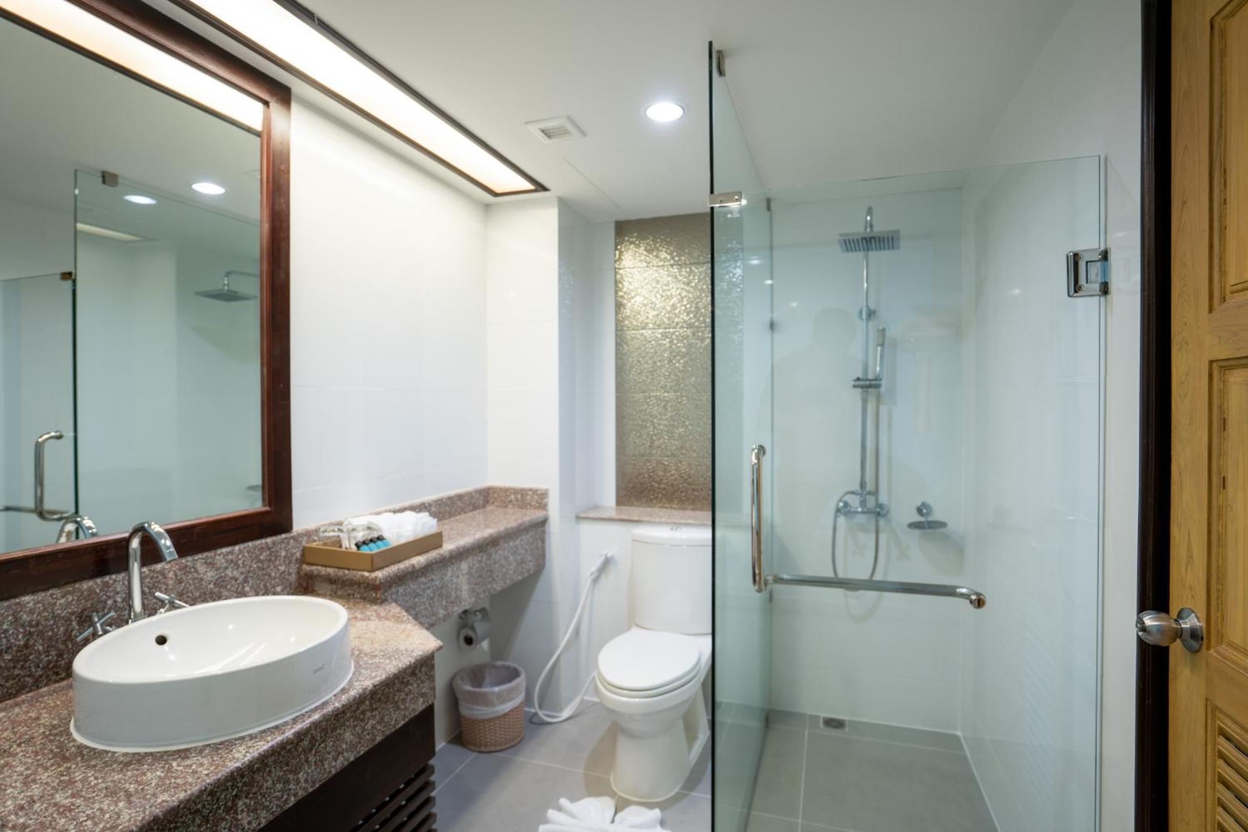 Khum Phucome Hotel -SHA Extra Plus