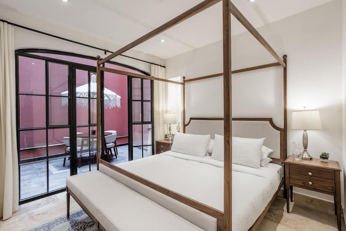 Hotel Luxury Apartments In Centro San Miguel De Allende With Rooftop & Jacuzzi