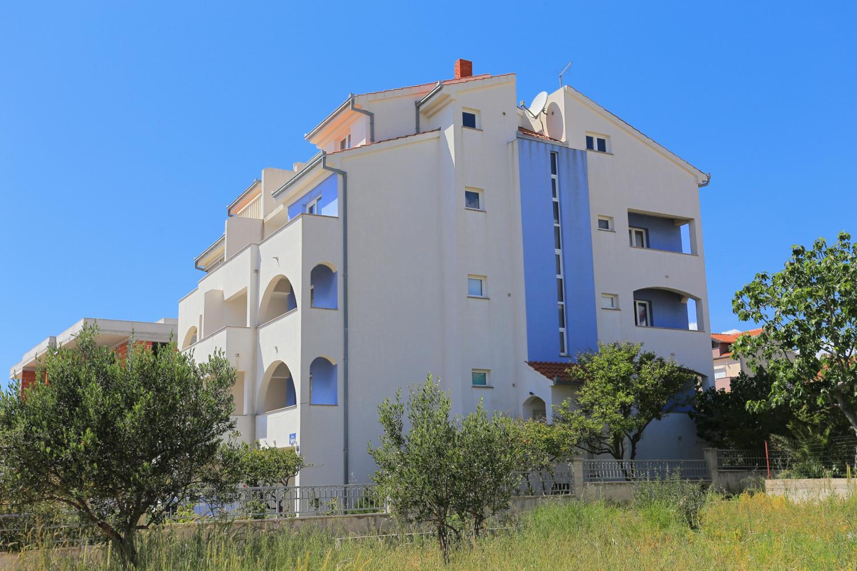 Apartments with parking space Businci, Ciovo - 18800 view 2
