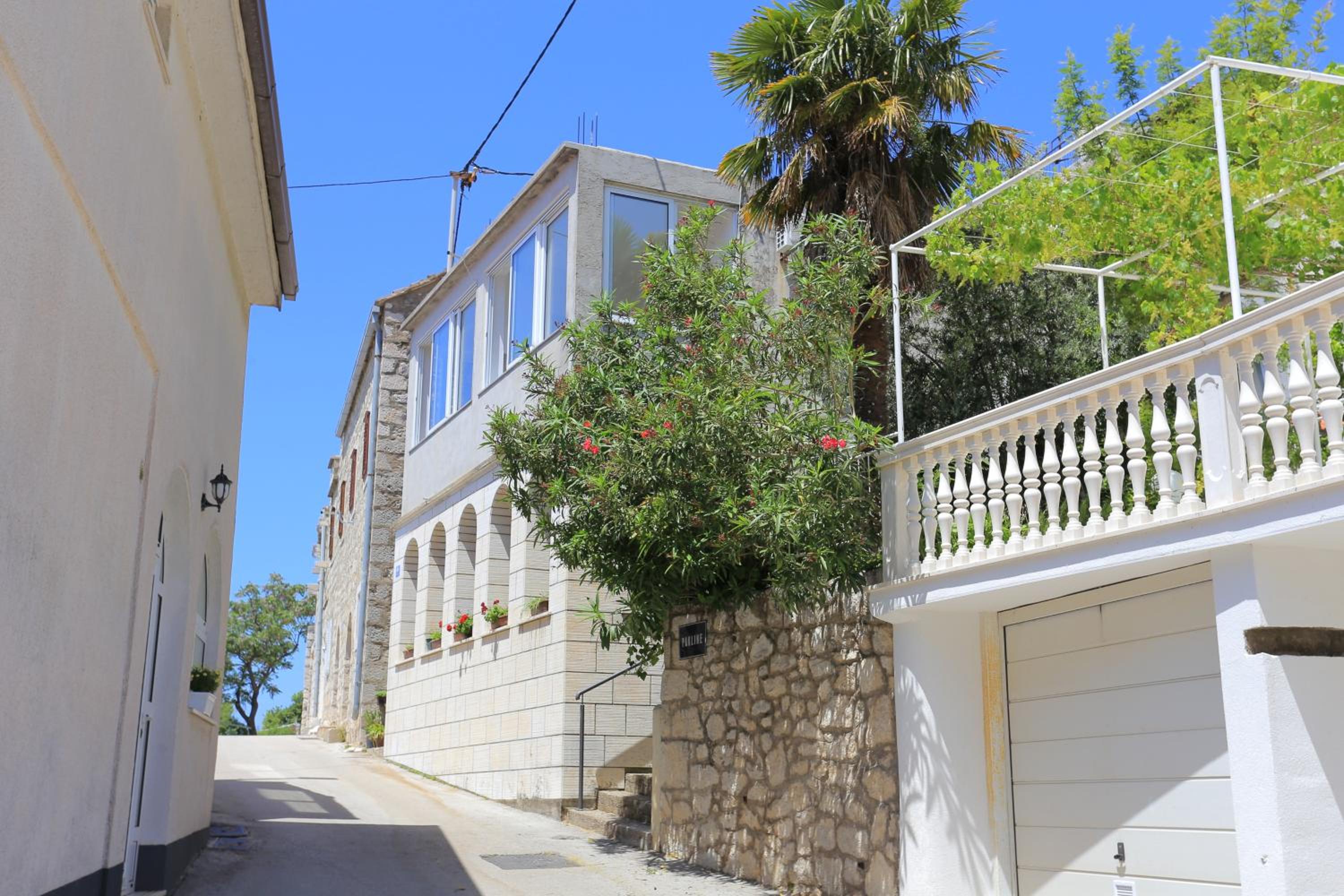 Apartments by the sea Brist, Makarska - 18859 view 3