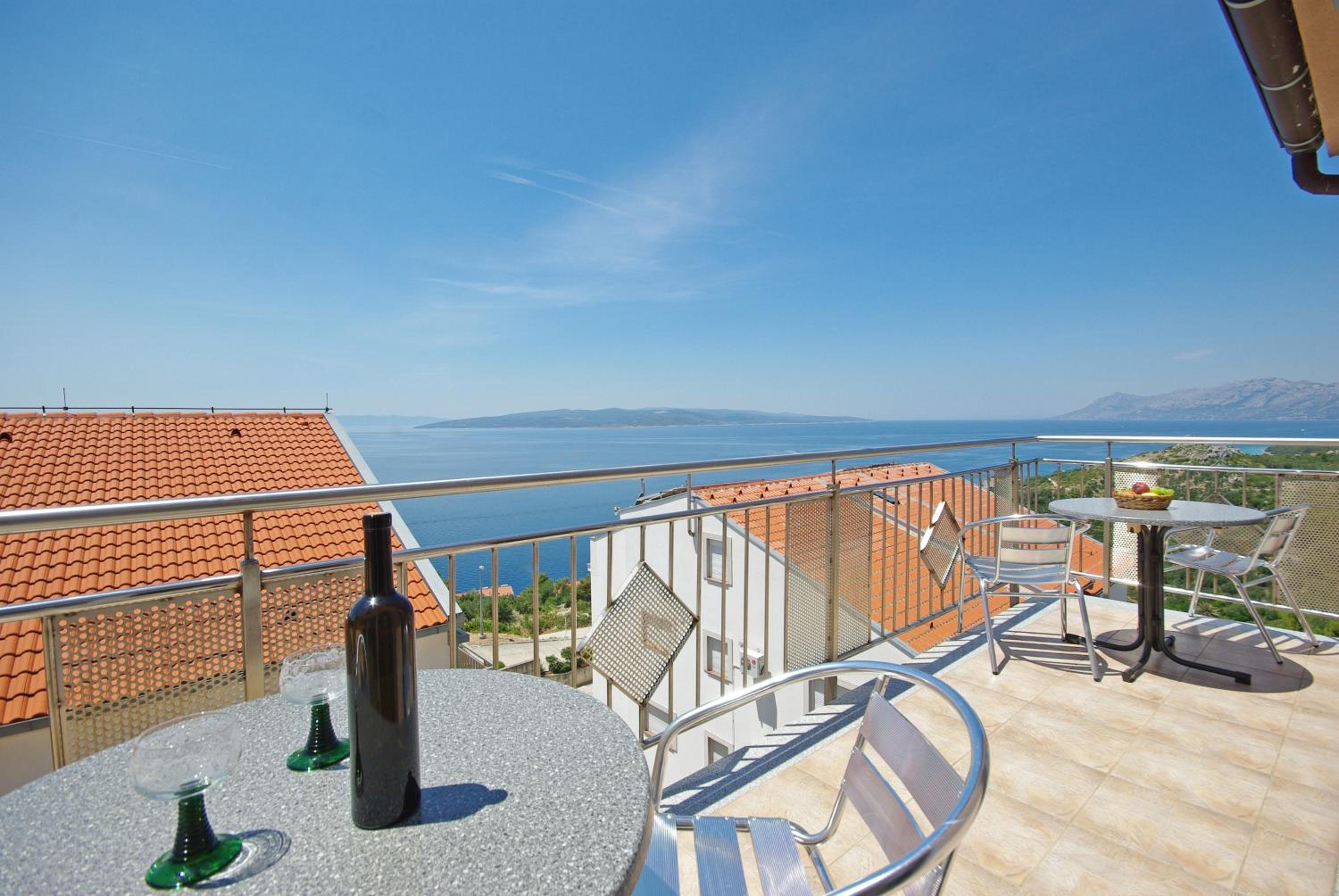 Apartments with parking space Krvavica, Makarska - 18911 view 2