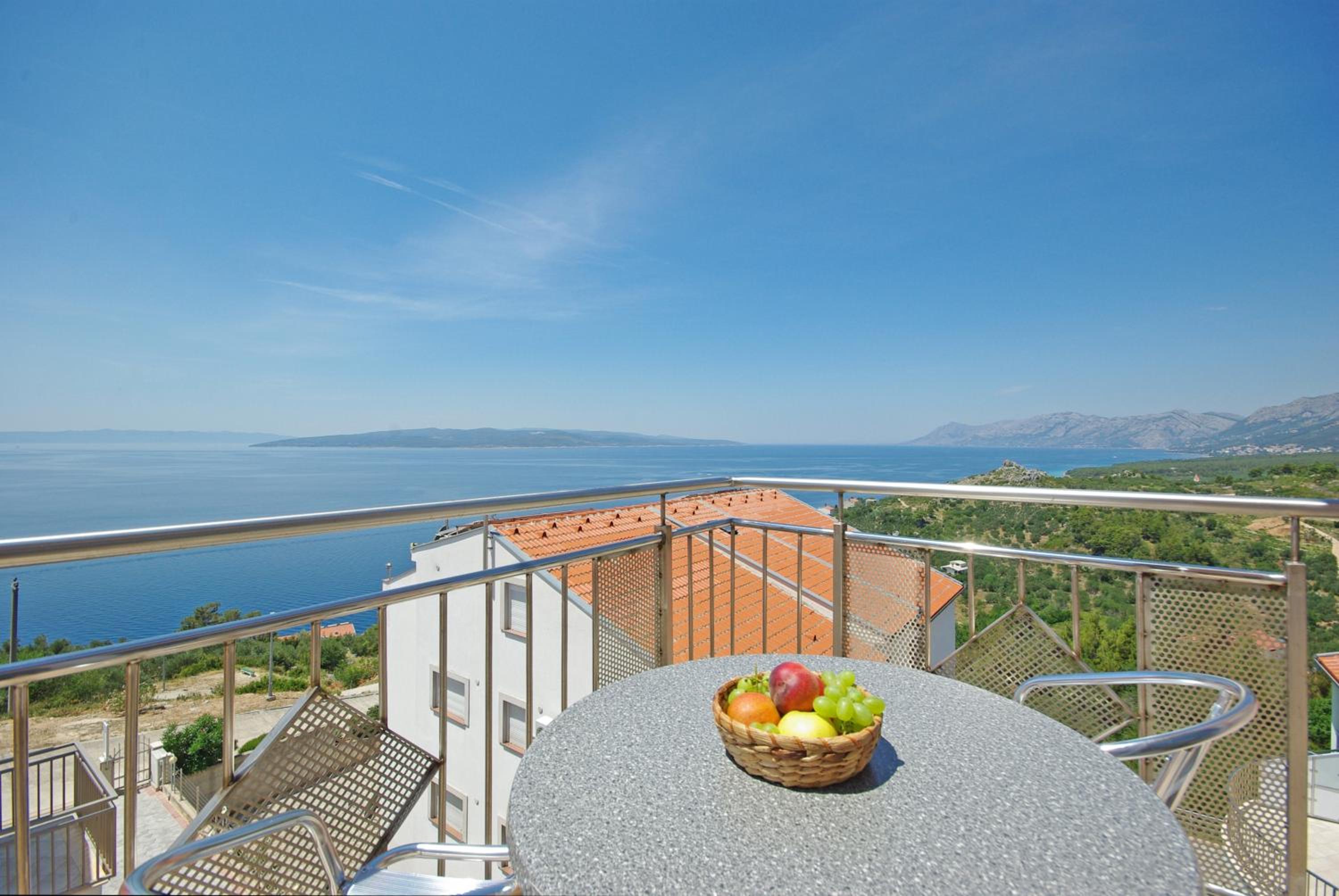 Apartments with parking space Krvavica, Makarska - 18911 view 3