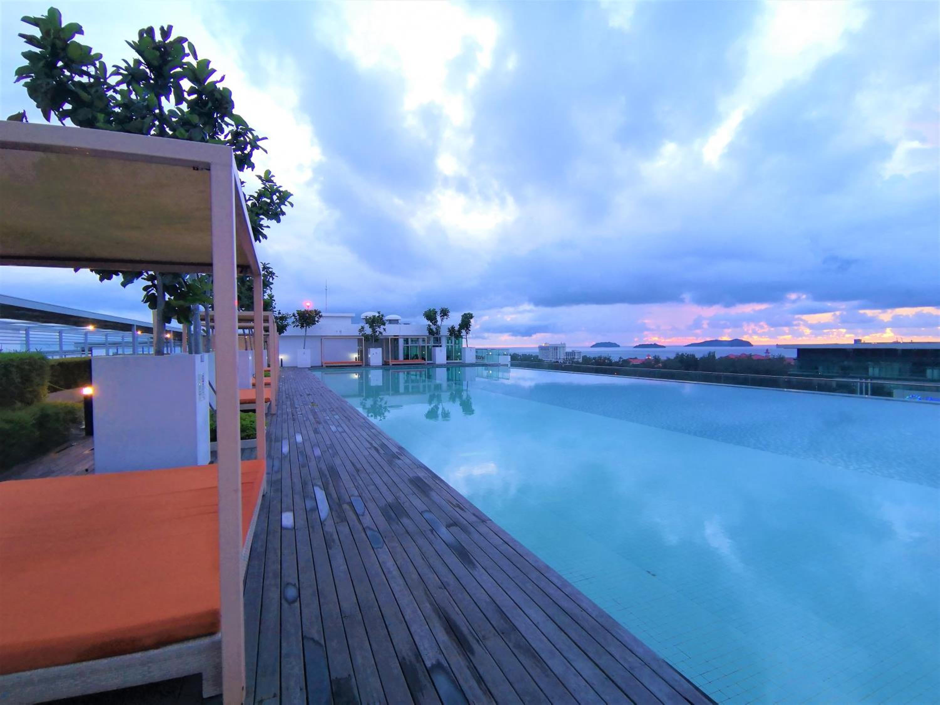 SA Sutera Avenue Homestay Opposite Imago KK photo 1