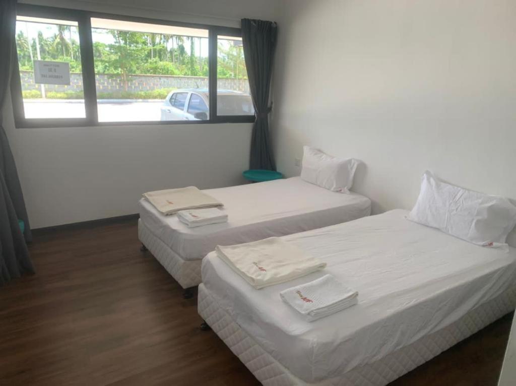 MF Roxy Beach Townhouse Sematan Private Unit L31 photo 5