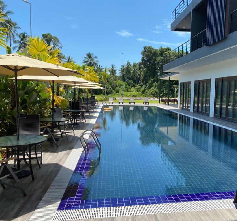 MF Roxy Beach Townhouse Sematan Private Unit L31 photo 2