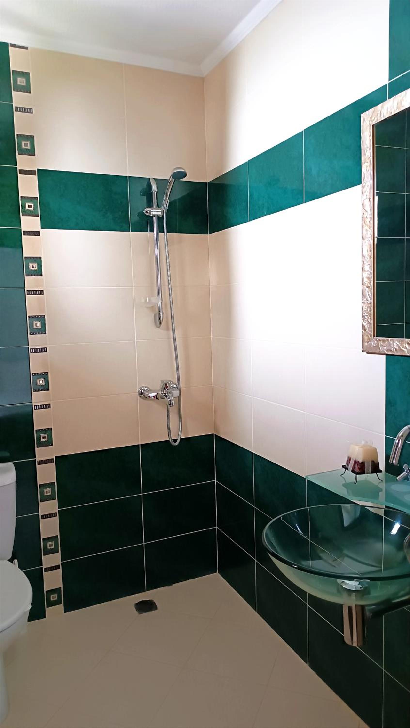 Guesthouse White Margarit