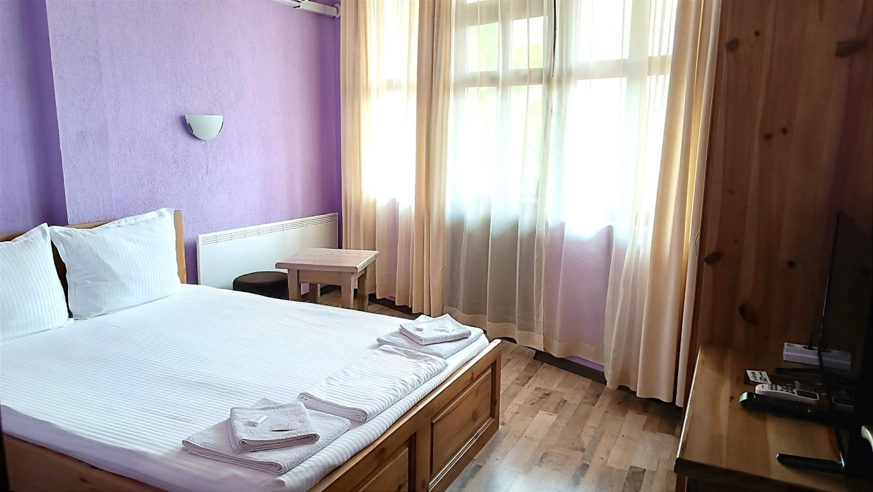 Guesthouse White Margarit