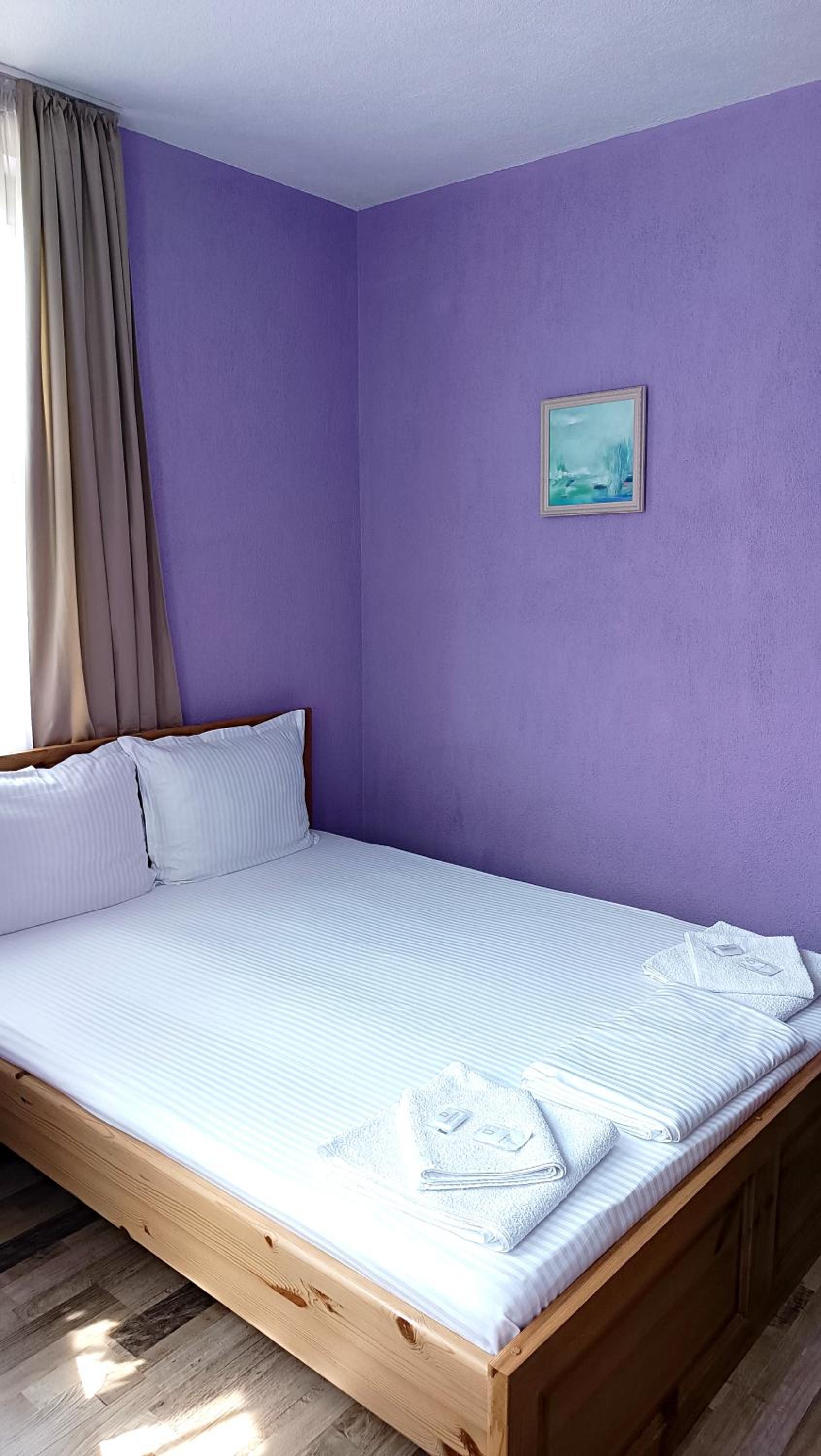 Guesthouse White Margarit
