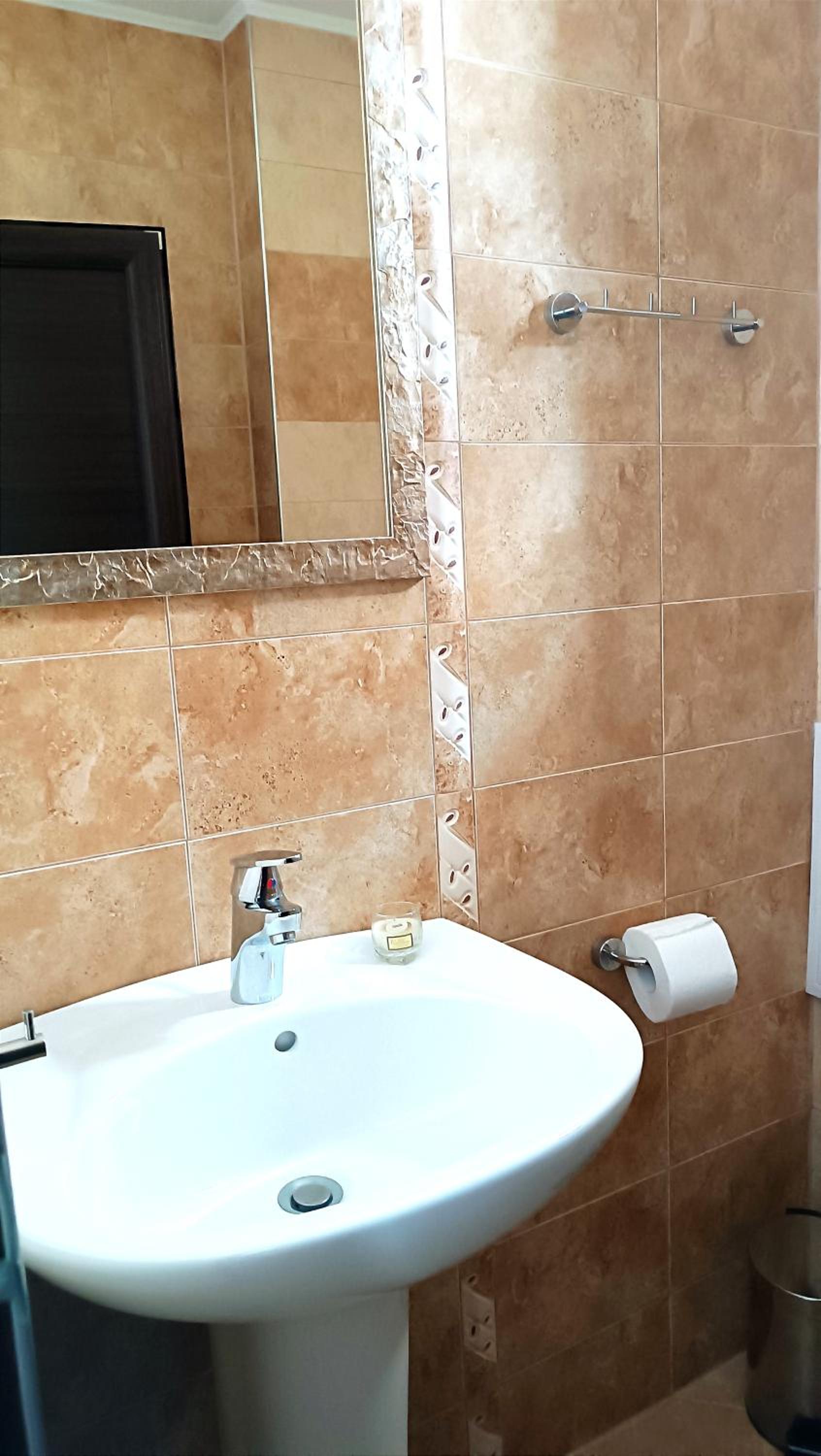 Guesthouse White Margarit
