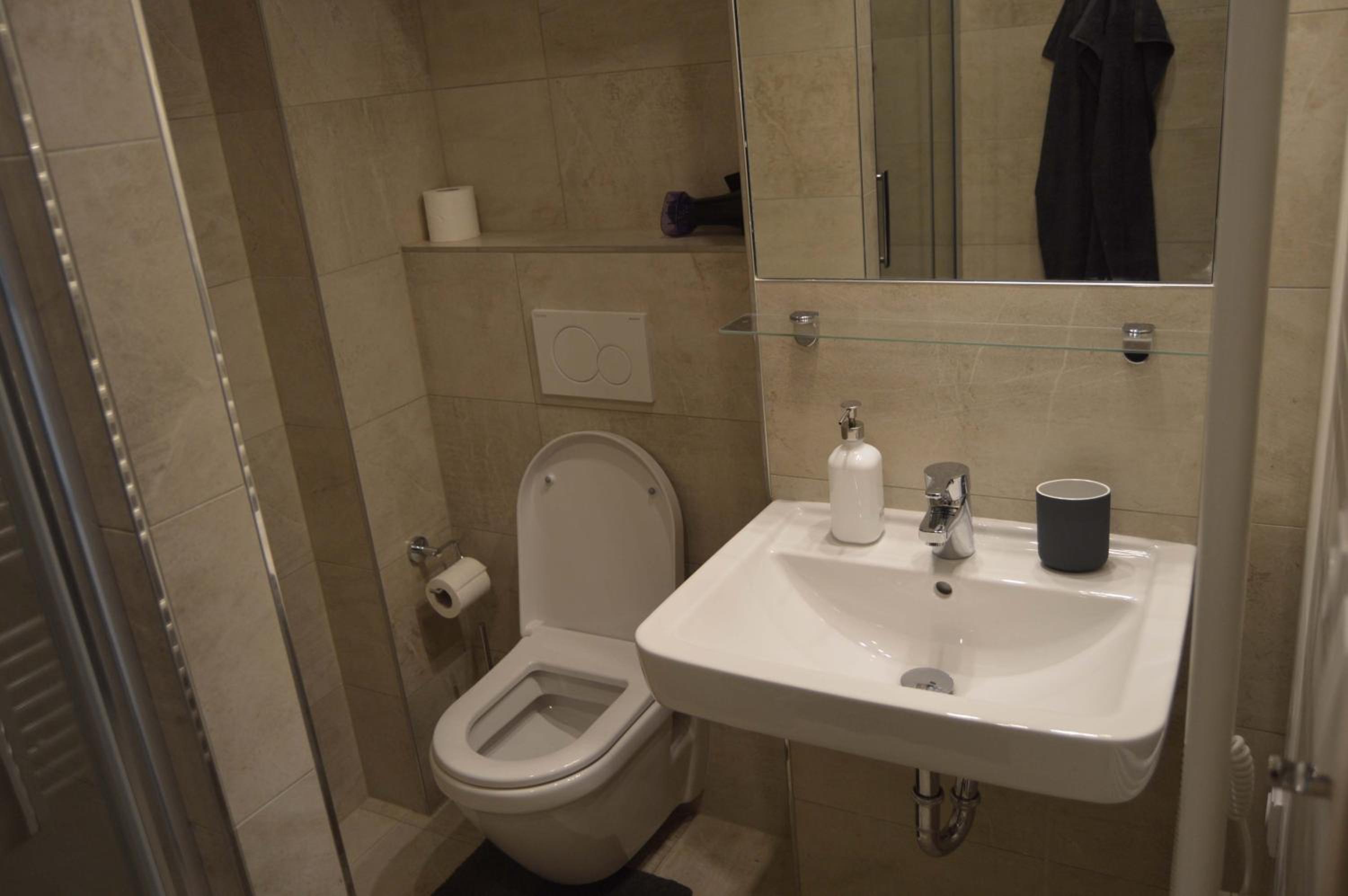 Photo 45