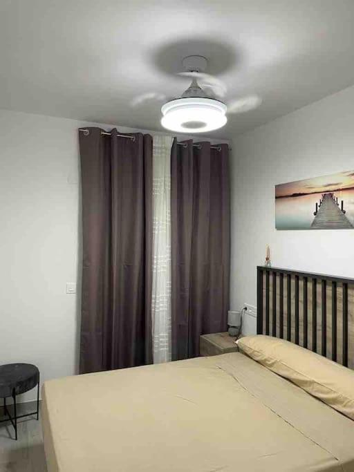 Frontsea Beach bungalow with swiming pool and long terrace