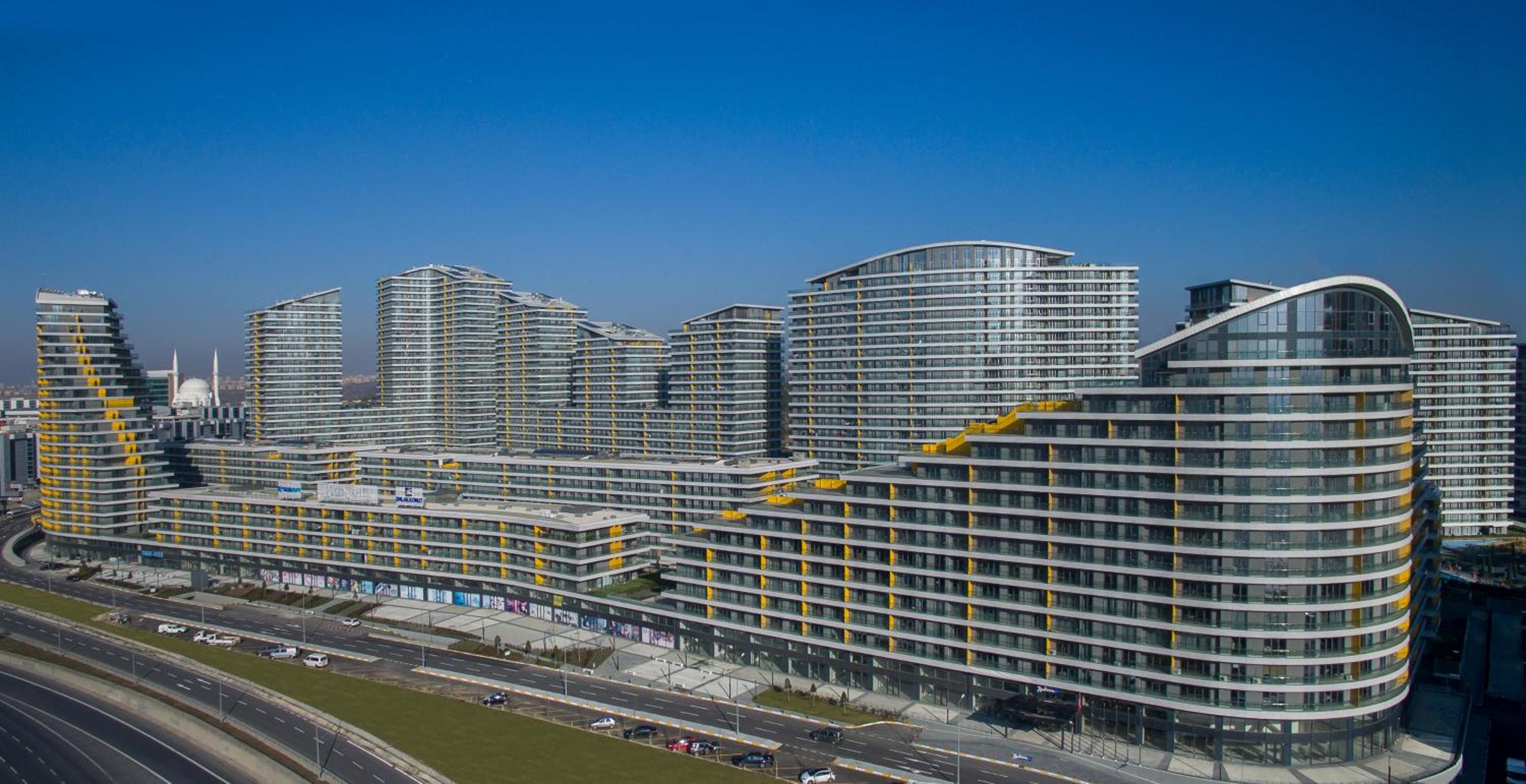 The Superior Living Batışehir - Image 11