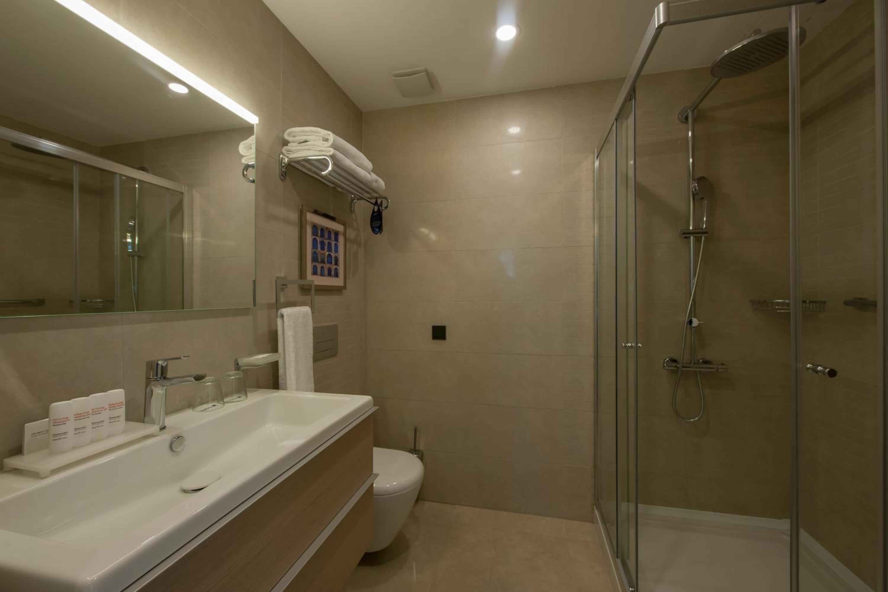 The Superior Living Batışehir - Image 38