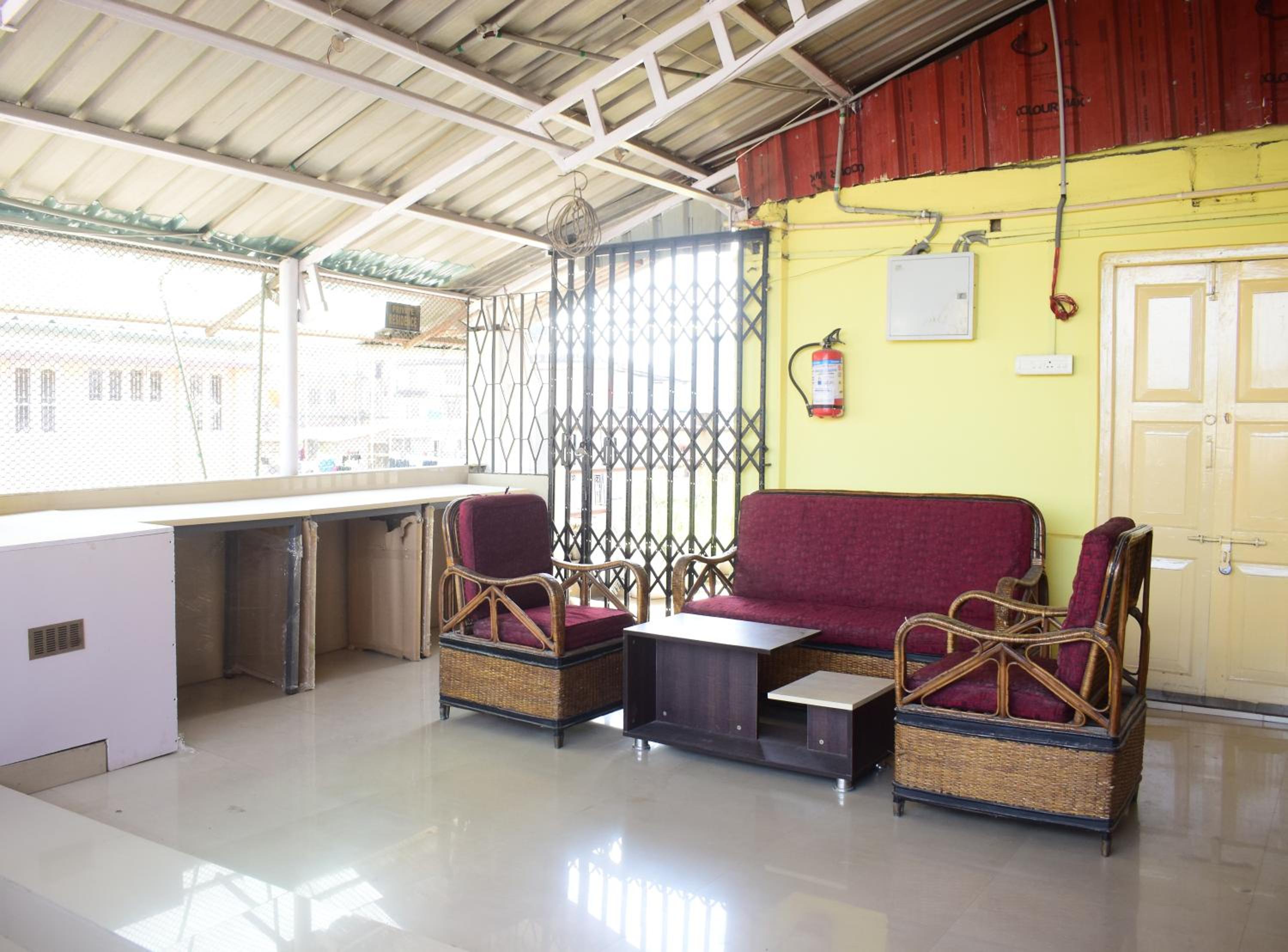 lounge