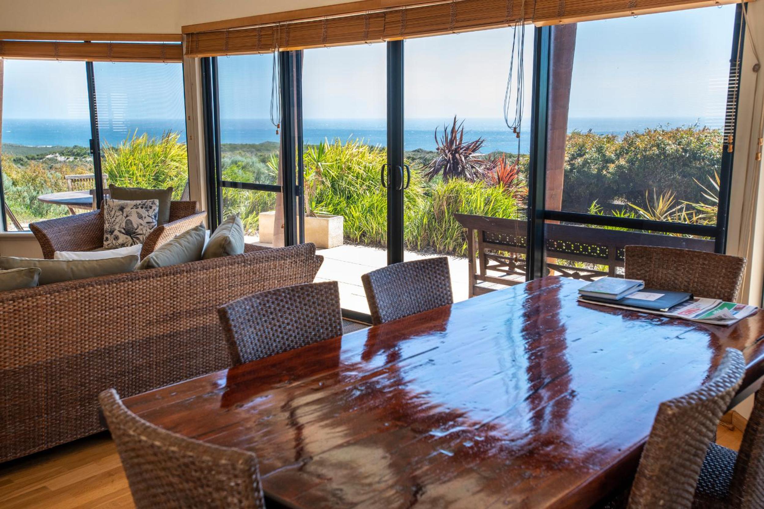 Redgate Beach Escape view 4