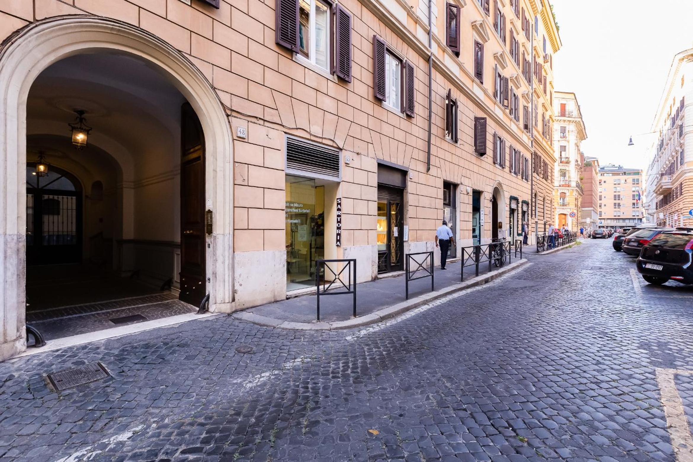 Muzio 48 Private Suites by Premium Suites Collection