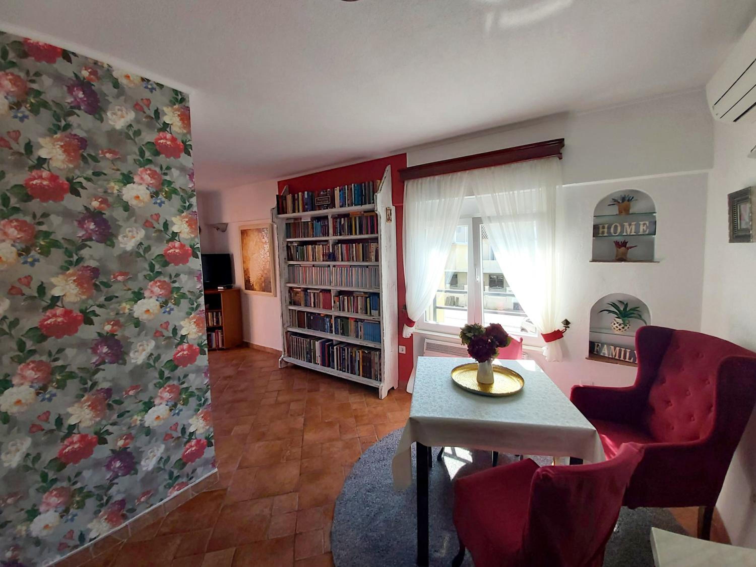 City House Apartments