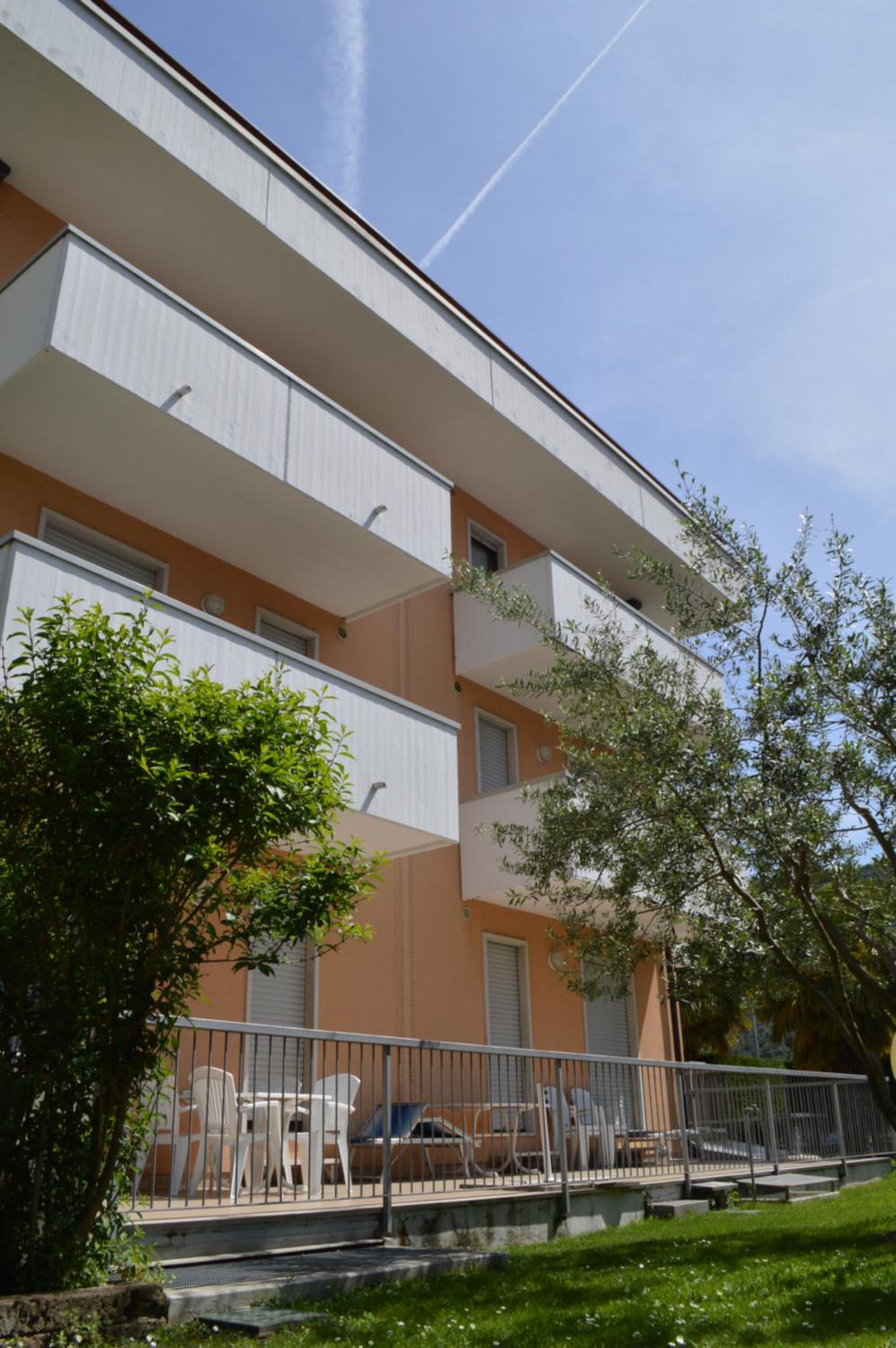 Appartamenti per Vacanze "Villa Elvi" view 4