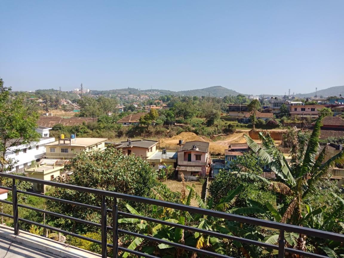 Coorg girinivas homestay 102 view 4