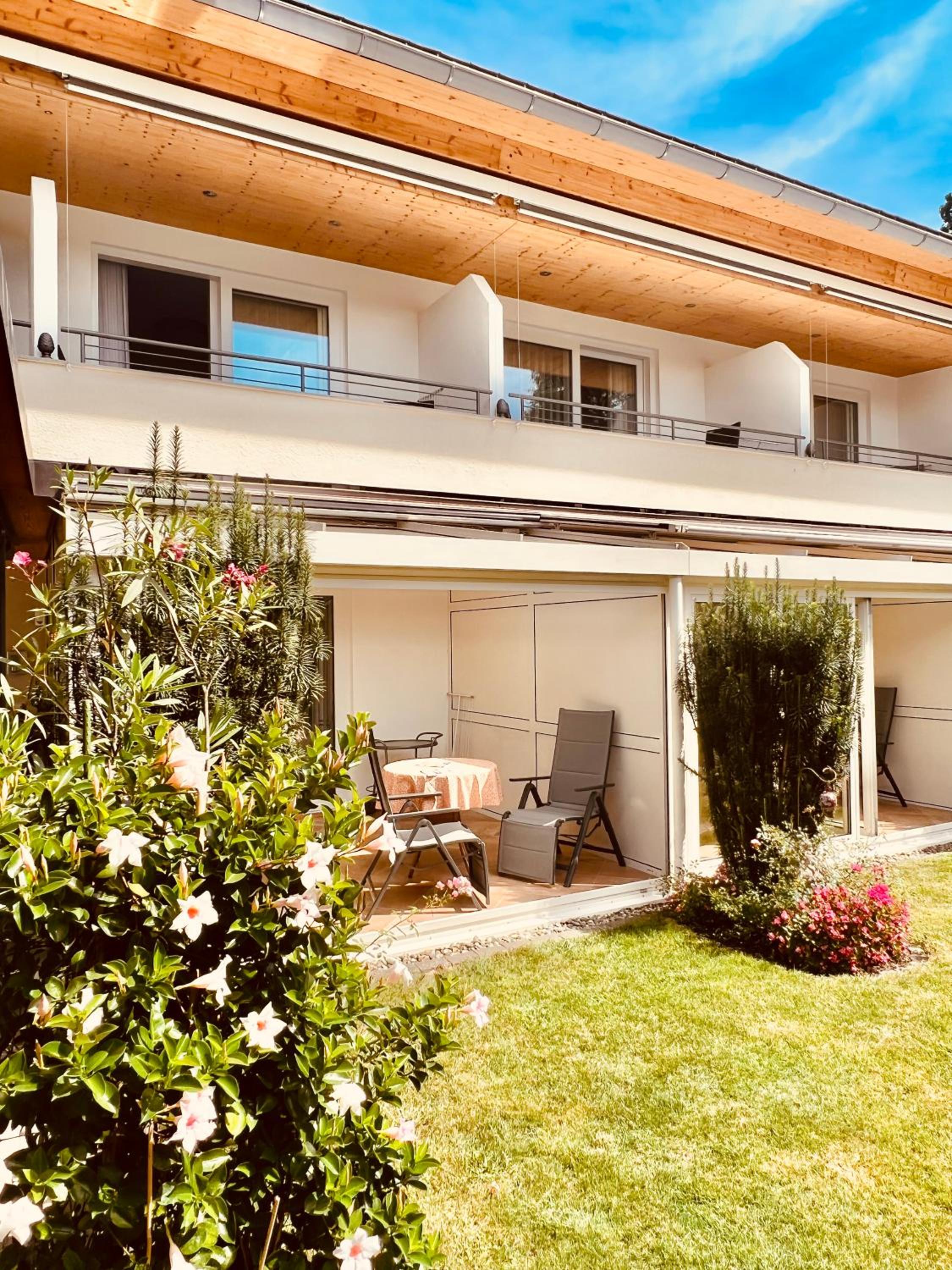 ADORIS APPARTEMENTS im Lotzbeckpark am See "nachhaltiges Wohnen in Lindau" view 2