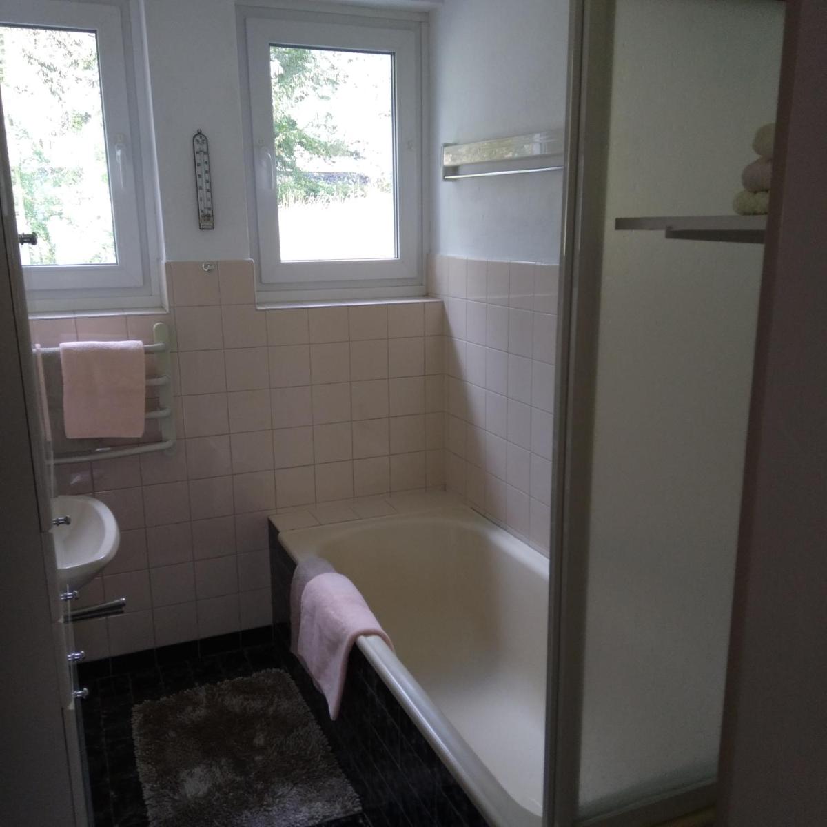Photo 28